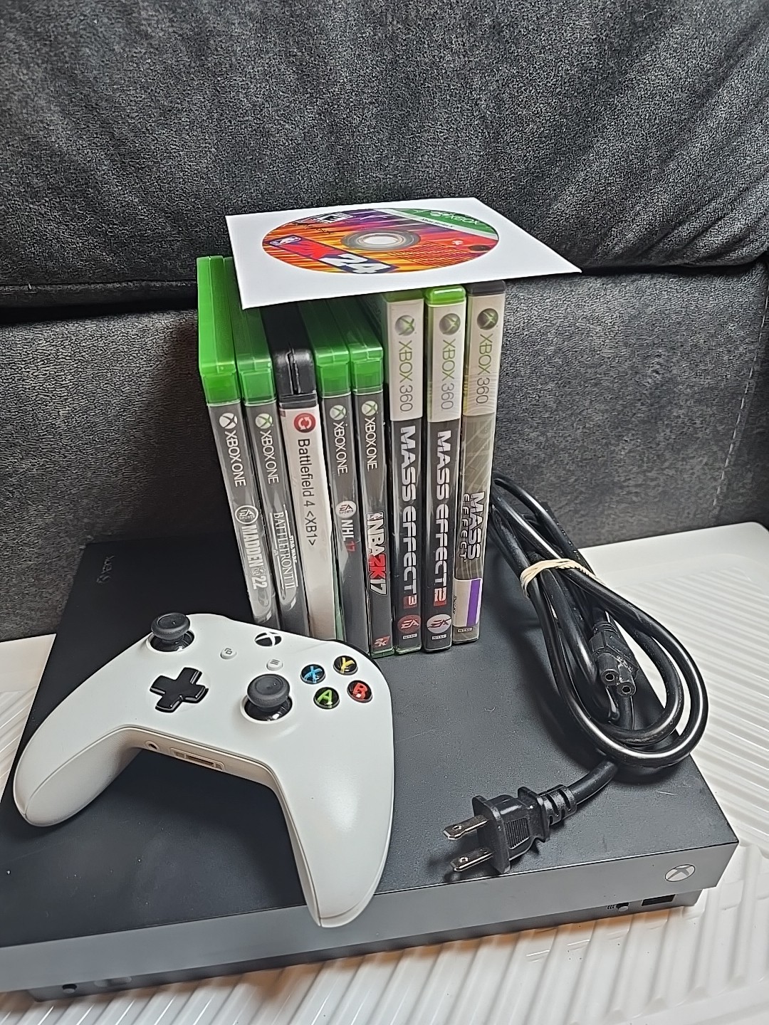 Microsoft Xbox One X 1TB Console Model 1787 Bundle + 1 Controller 9 Games