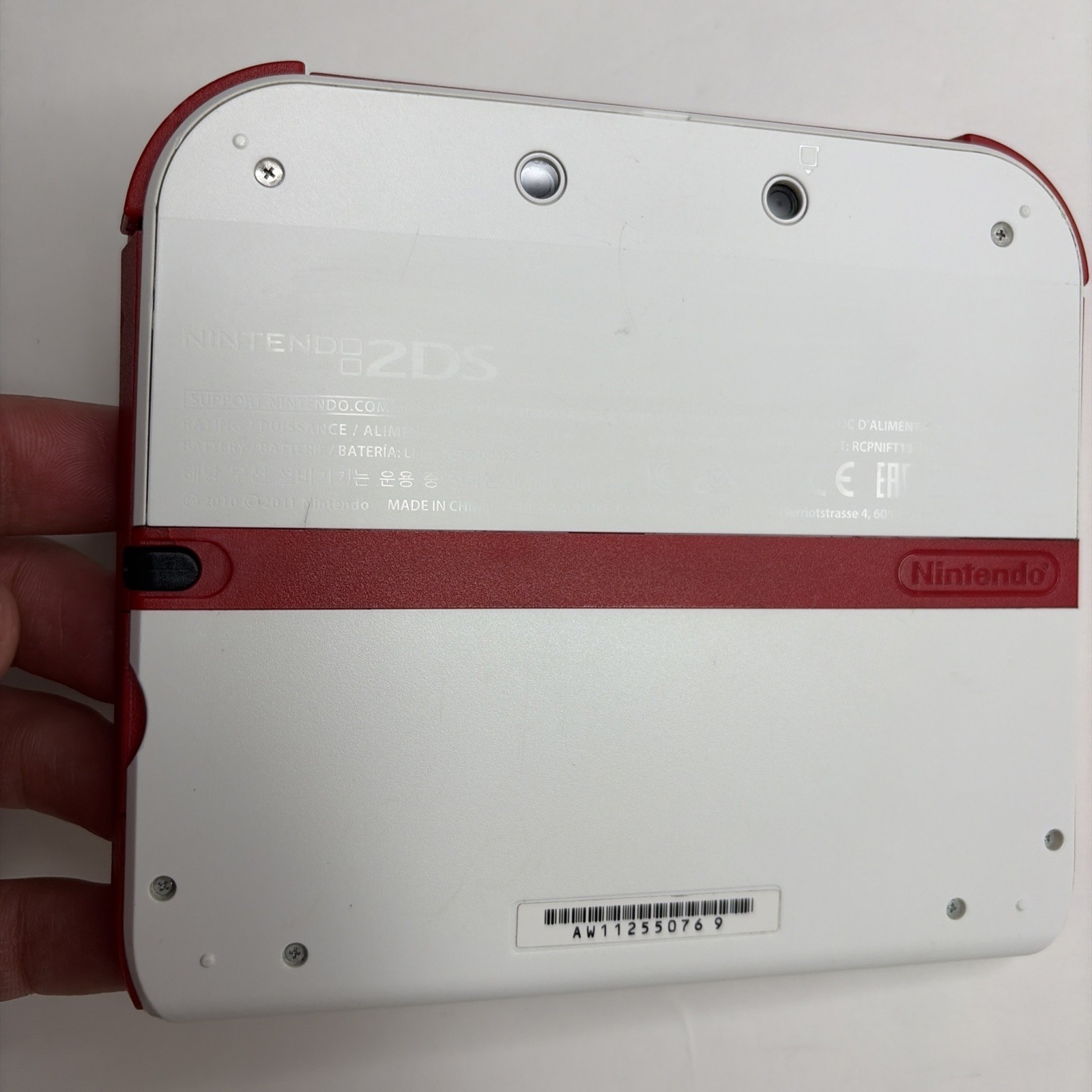 Nintendo 2DS White & Red Handheld System w/Charger Stylus Case US Model