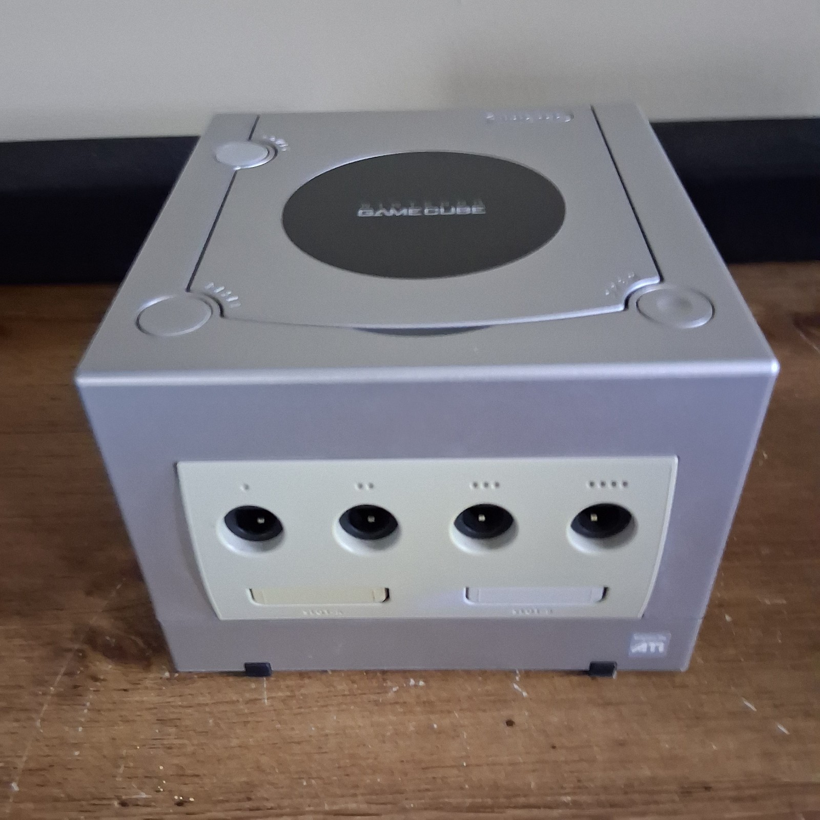 Lot of 2 Broken Nintendo GameCube Consoles DOL-101 Parts Repair Silver/ Black