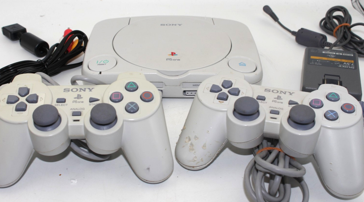 Sony PSOne Game Console, Grey Analog Controller, AV and Power Supply – Tested