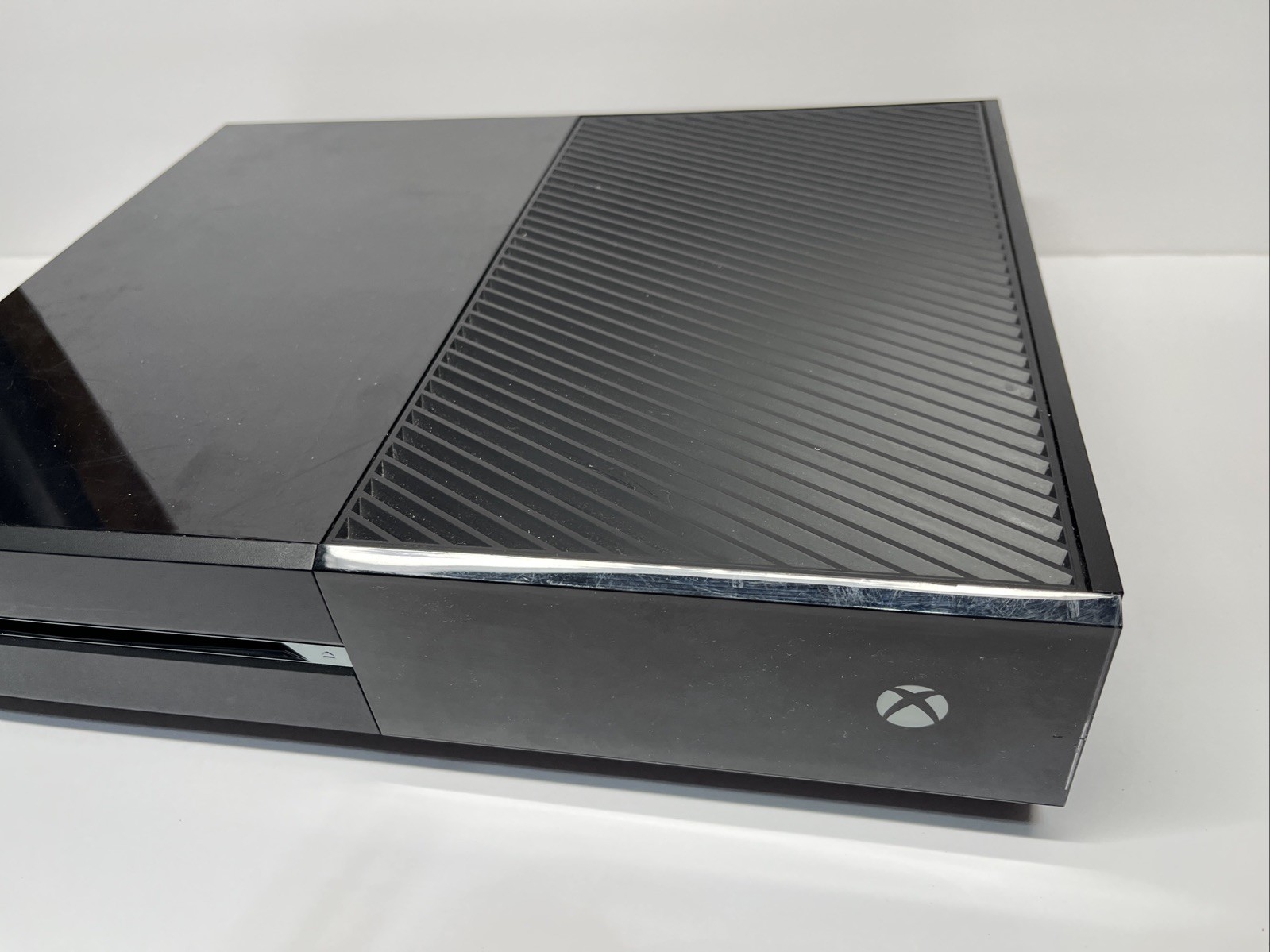 Microsoft Xbox One 500GB Console Gaming System Black 1540 Broken Disc Drive