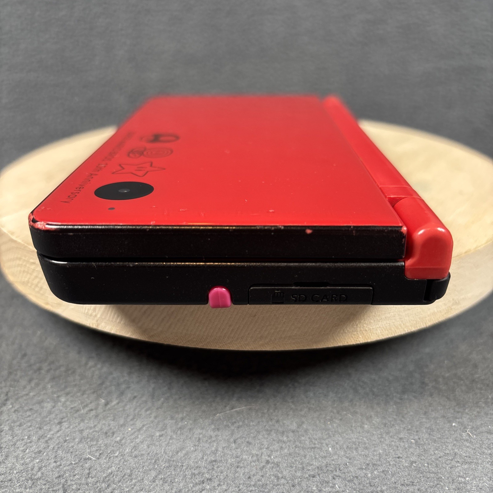 Nintendo DSi XL Super Mario Bros 25th Anniversary Edition w/ Charger – Tested
