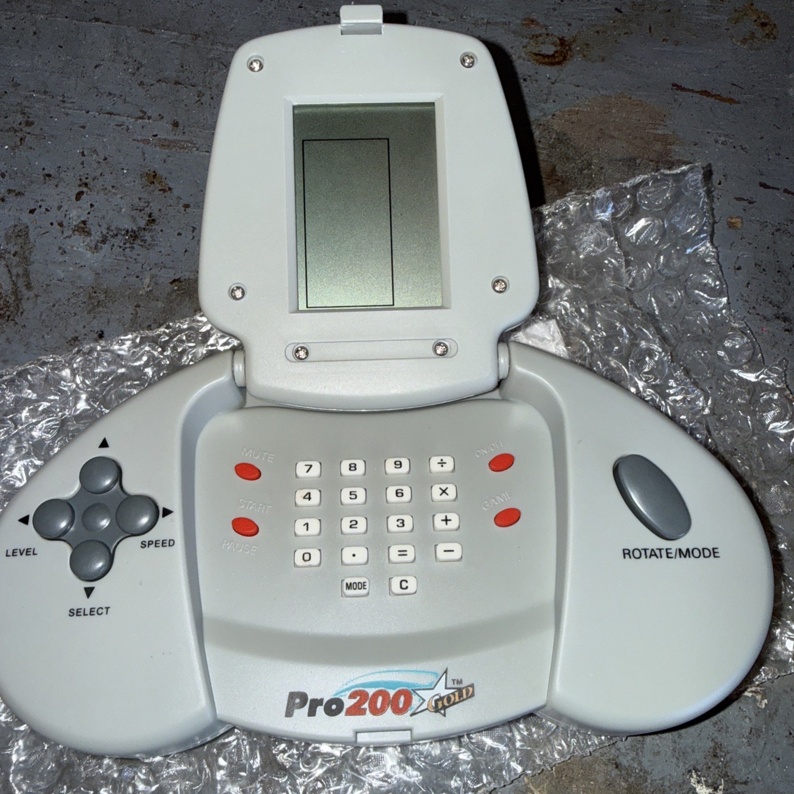 VTG Game Pro-Tech Pro 200 Gaming System (not Tested)