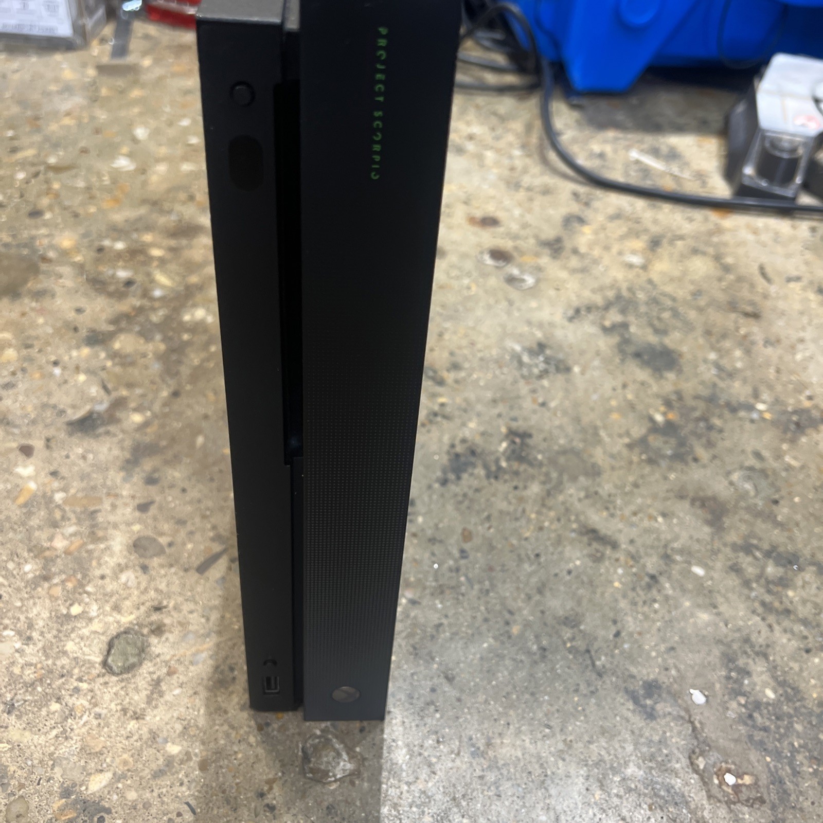 Xbox One X 1TB Rush Battlefield V Console Model 1787