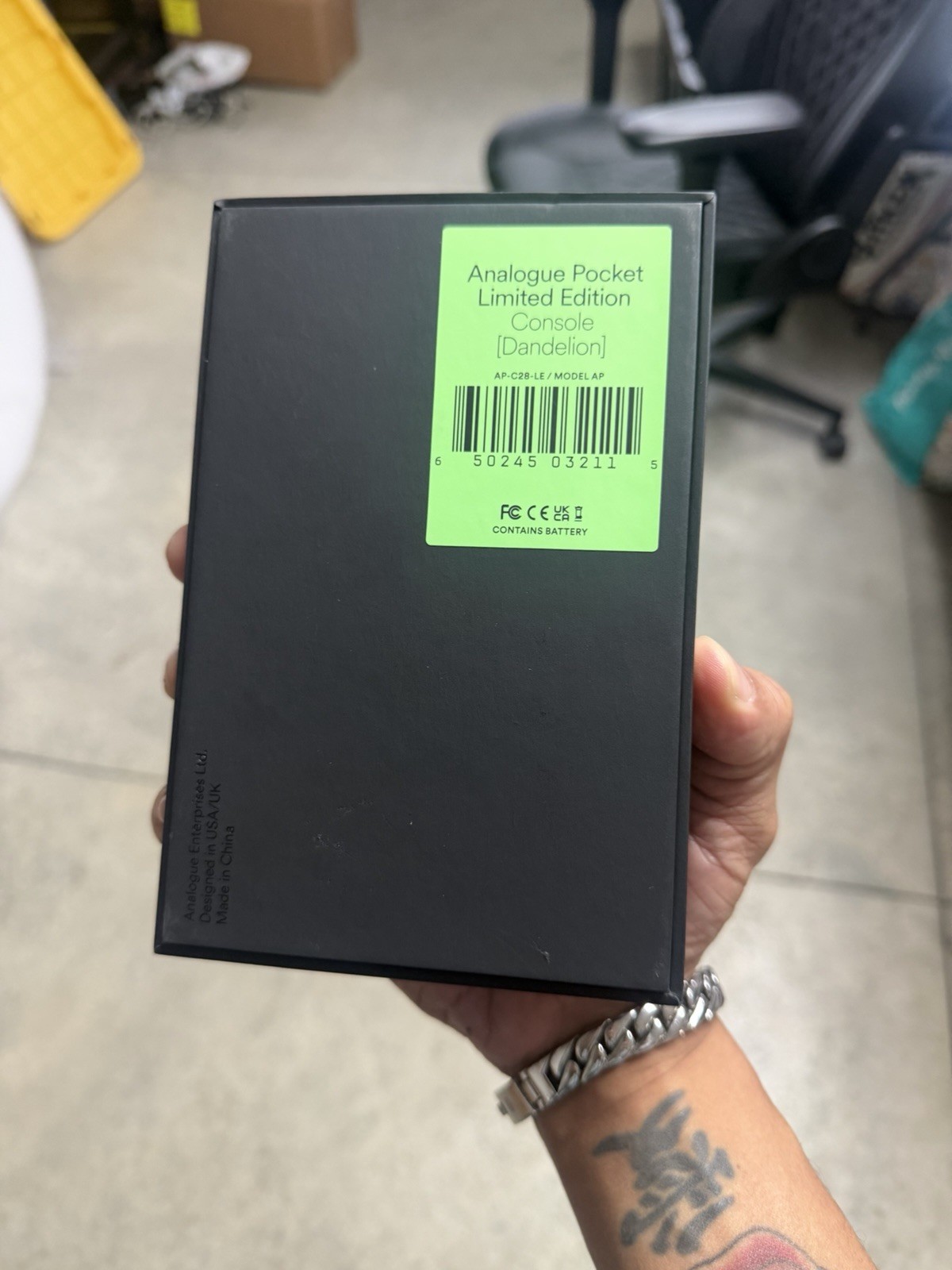Analogue Pocket – Yellow Limited Edition