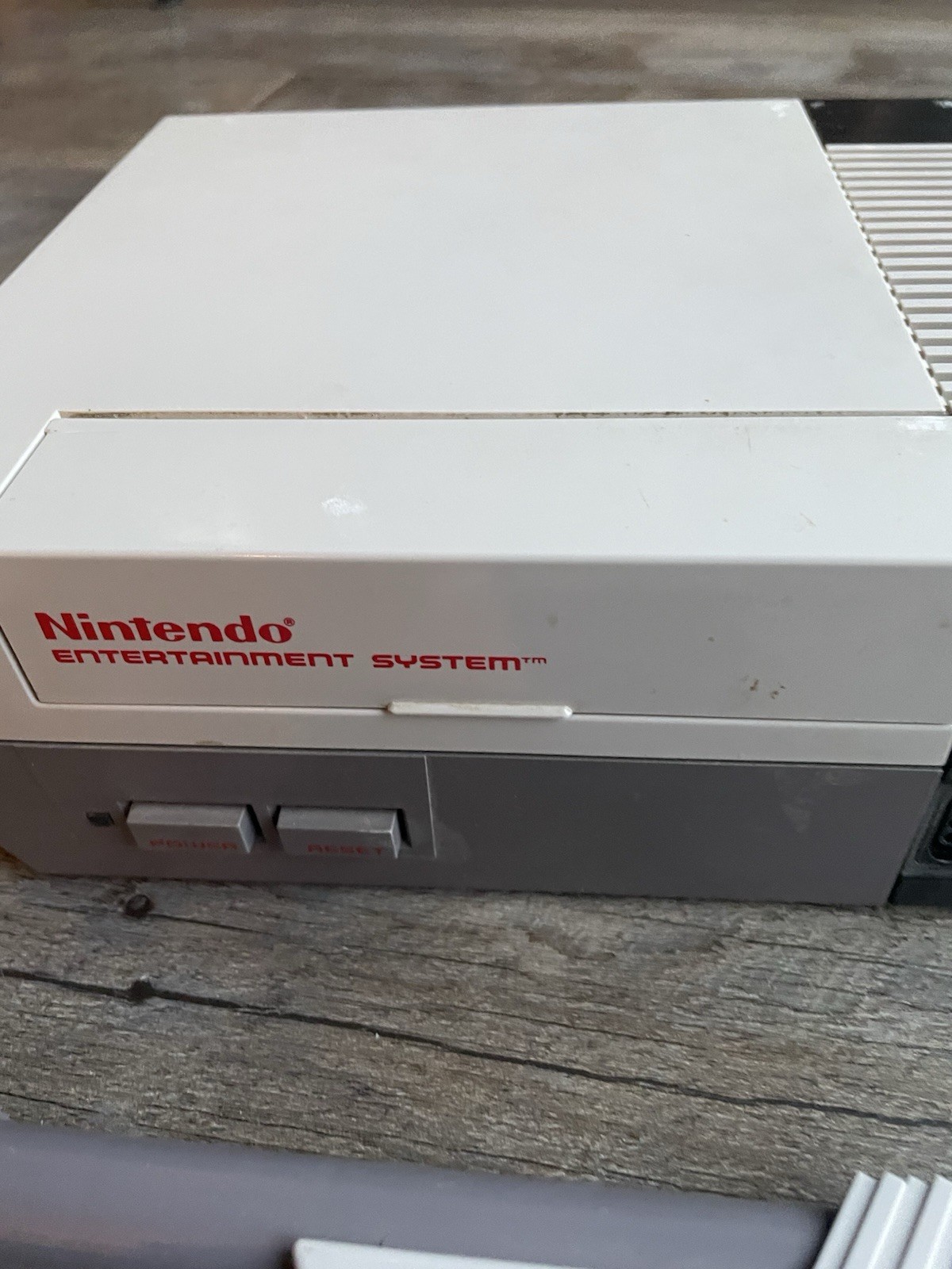 Nintendo NES Console NES-001 Original System For Parts Repair, OEM Cords Zapper