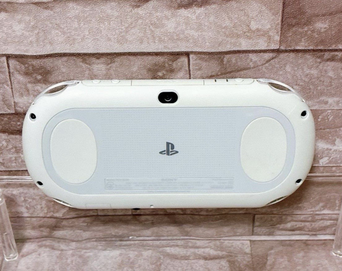 Playstation PS Vita Wi-Fi model PCH-2000 ZA22 Glacier White Free Ship
