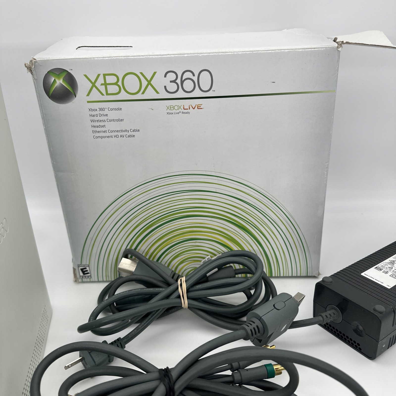 Xbox 360 on NXE Dashboard Xenon Tested & Working Console Bundle
