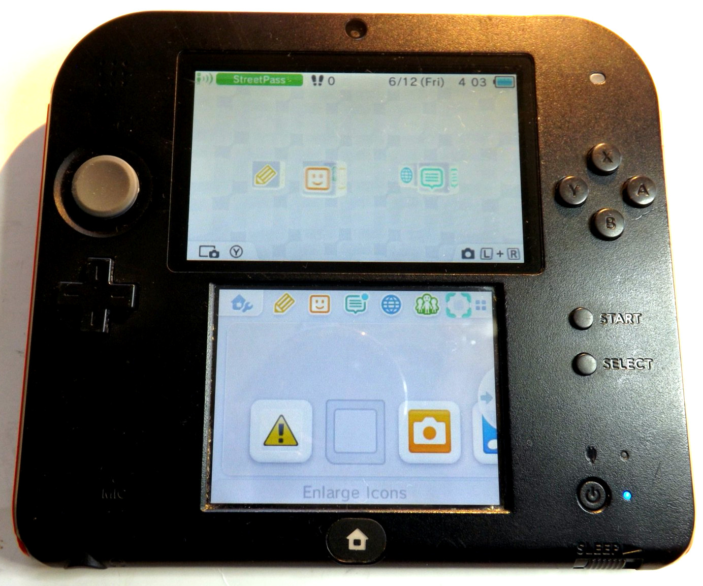 2011 Nintendo 2DS Handheld System Launch Edition Crimson Red with Power Adapter