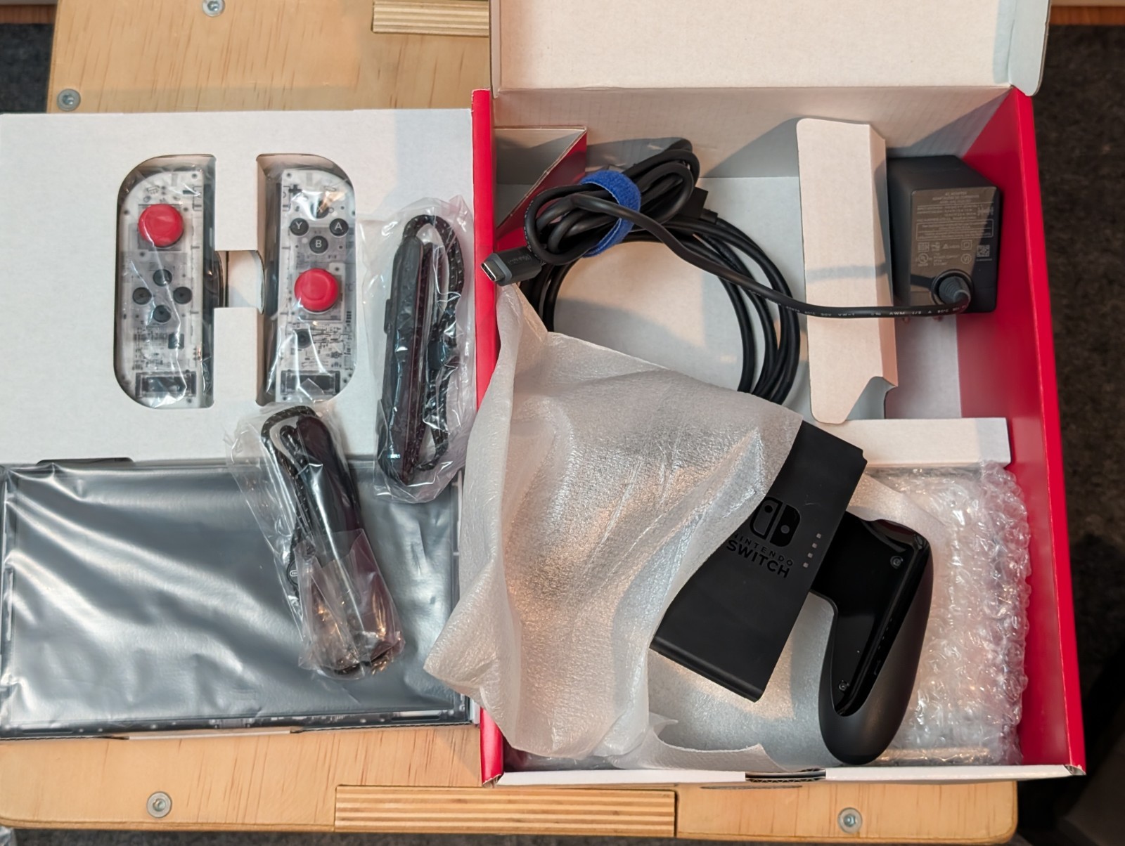 Nintendo Switch OLED Model – White bundle w/ extra controllers & accessories