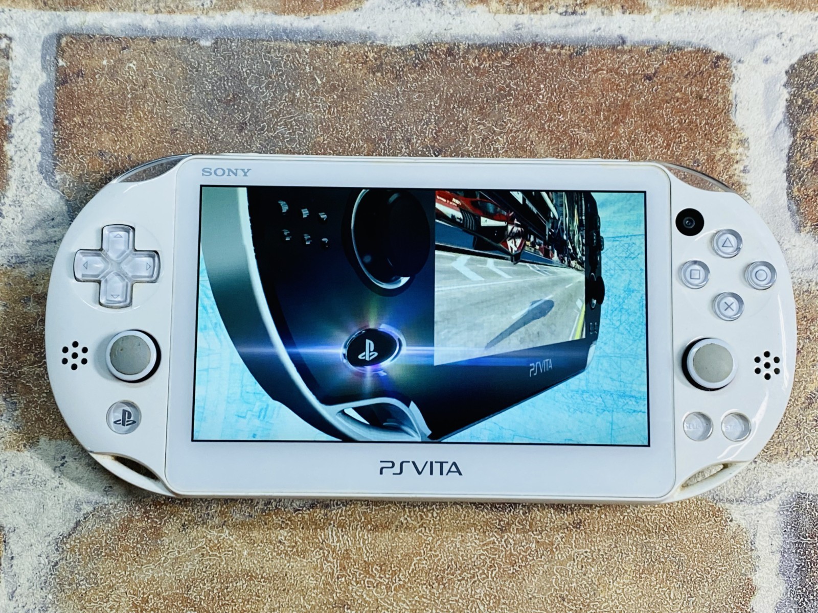 PS Vita Light Blue White PCH-2000 Sony Japan Mobile Case 16GB Charger Ex DDP