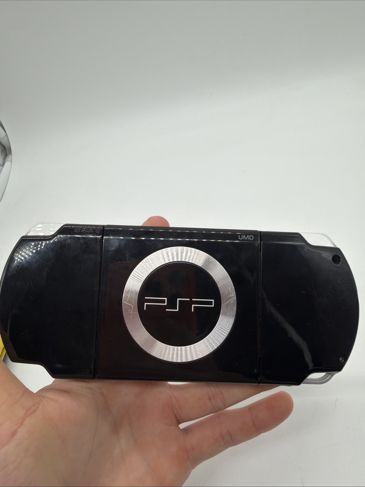 Sony PSP-2001 PlayStation Portable Handheld Working Console W/ Charger And 4gb