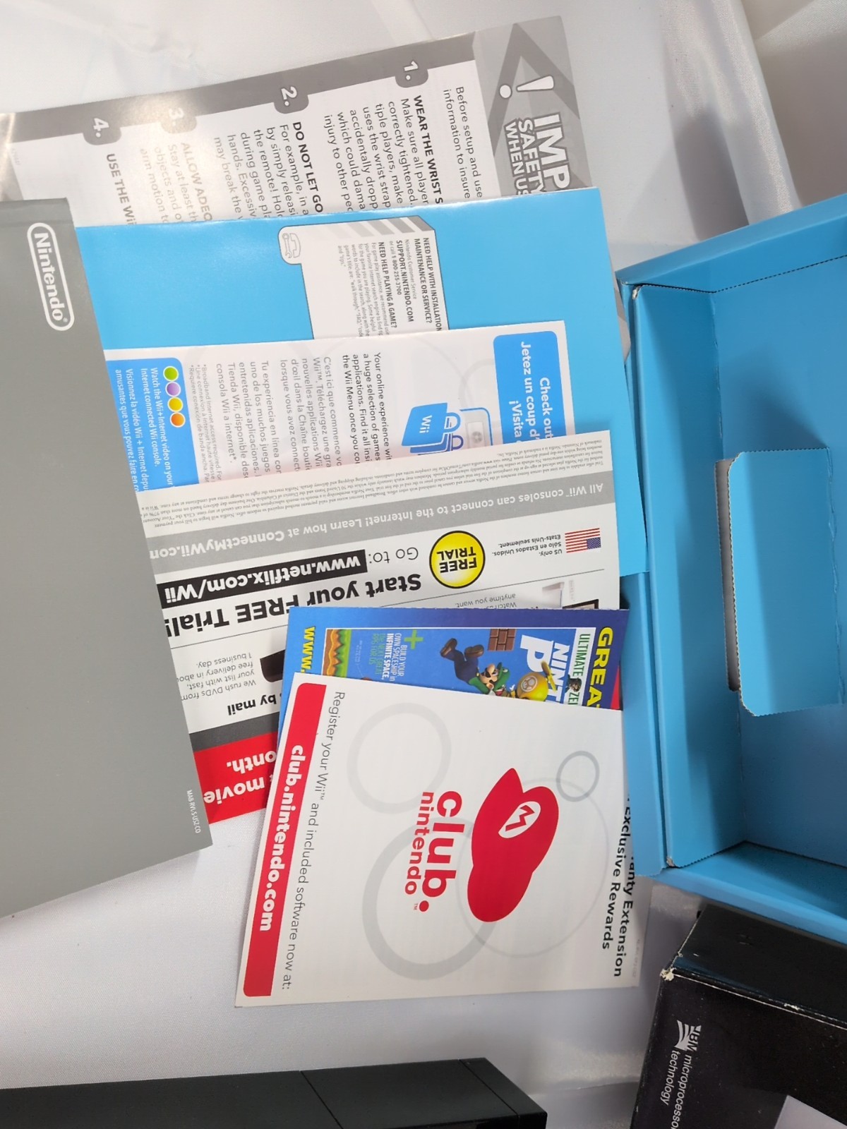 Nintendo Wii Black Console RVL-101 American Heart Association Box Bundle 5 Games