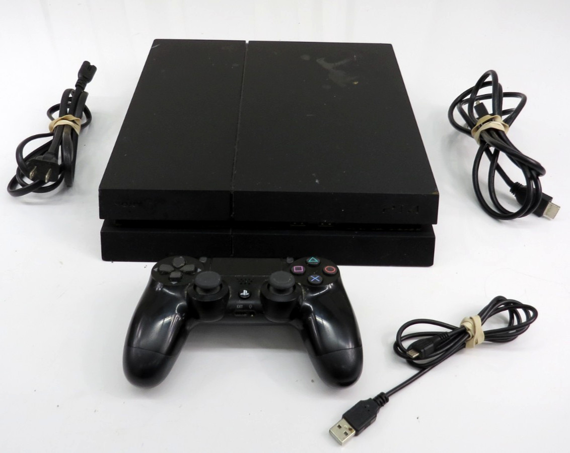 Playstation 4 PS4 CUH-1215A 500GB Black Game Console W/Controller