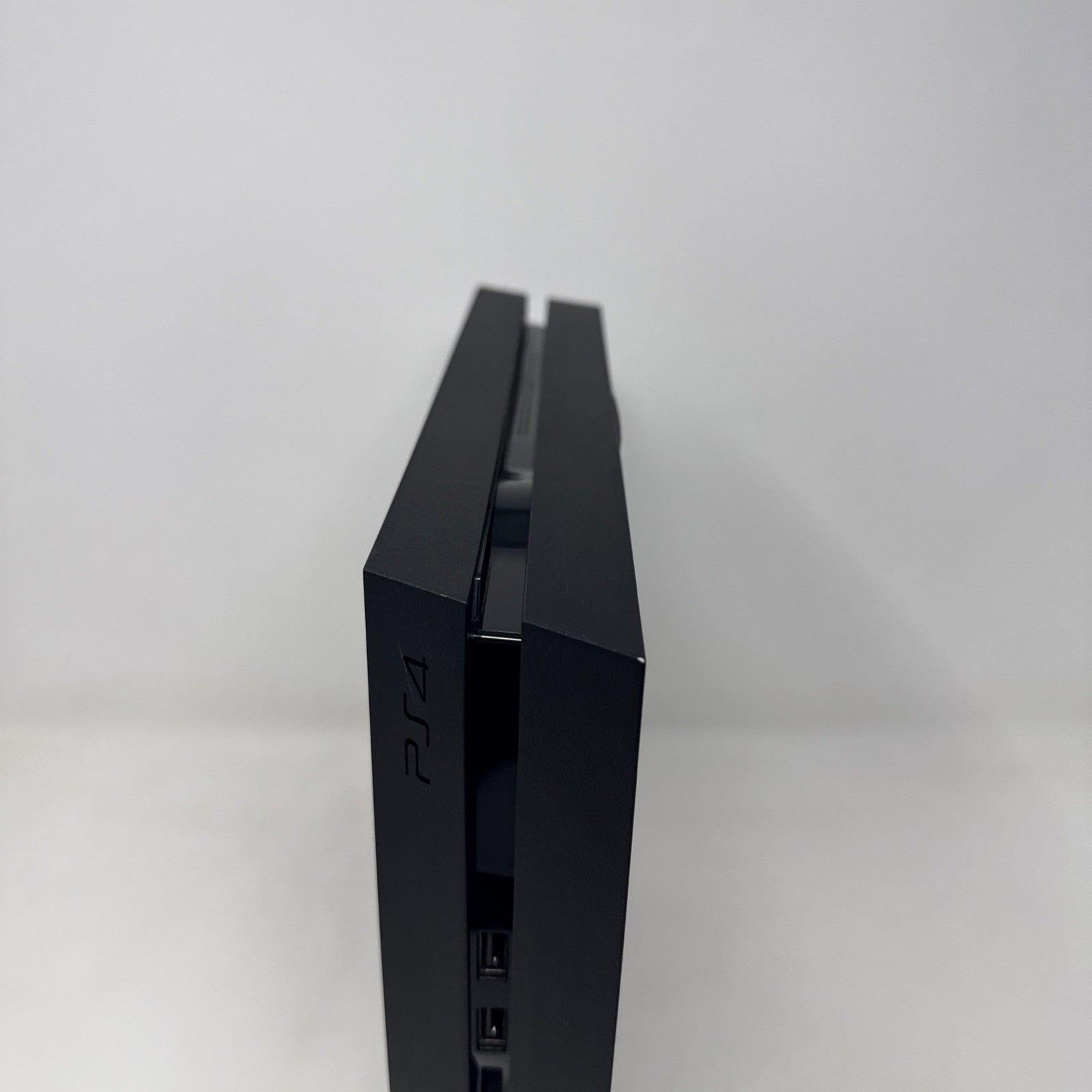 PlayStation 4 PS4 500GB Low Firmware 10.50 w/Controller – NEW THERMAL PASTE