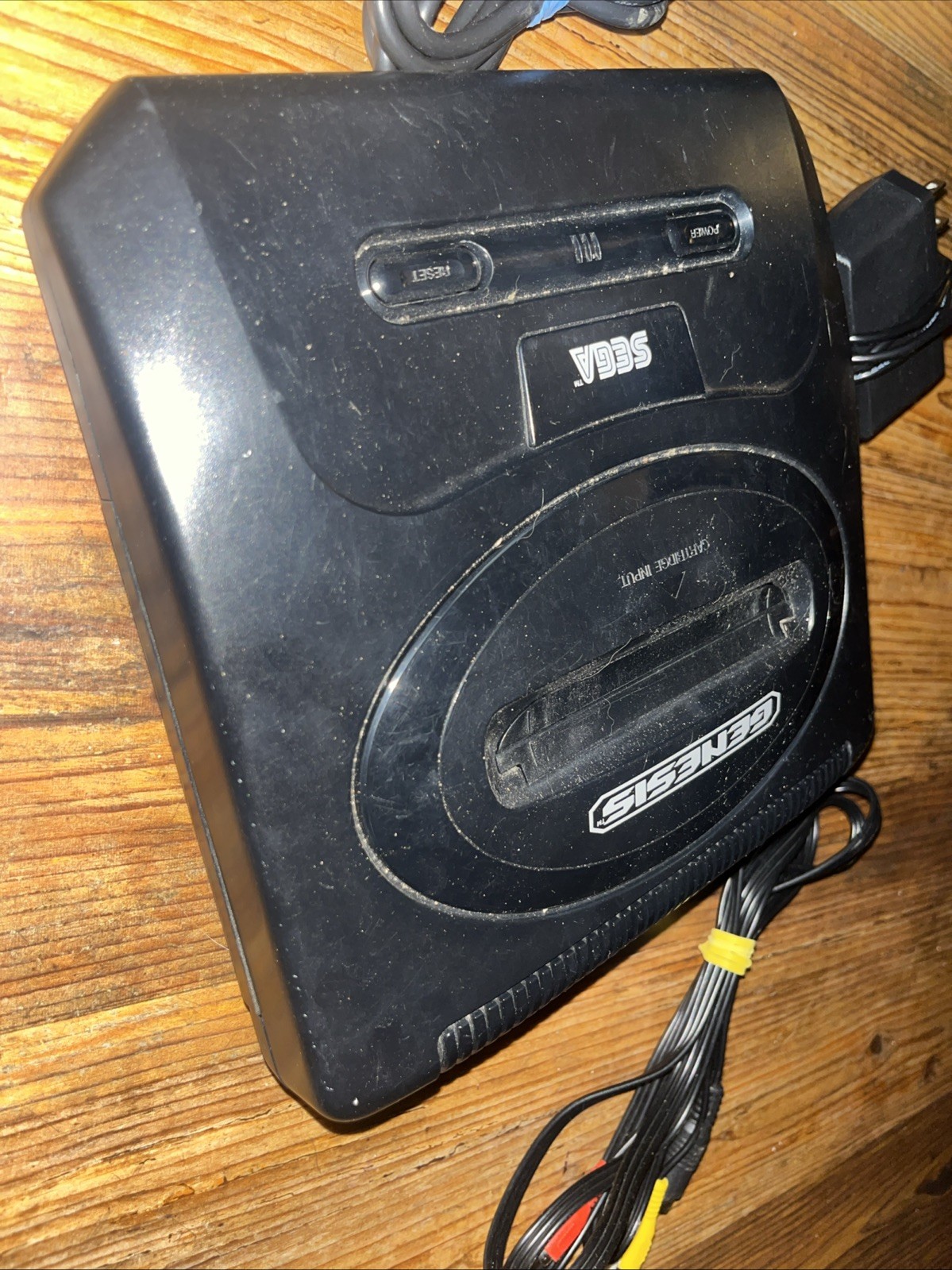 Sega Genesis Model 2 Console MK-1631 Bundle 6 Games – Sonic 1 2 3 – Earthworm +
