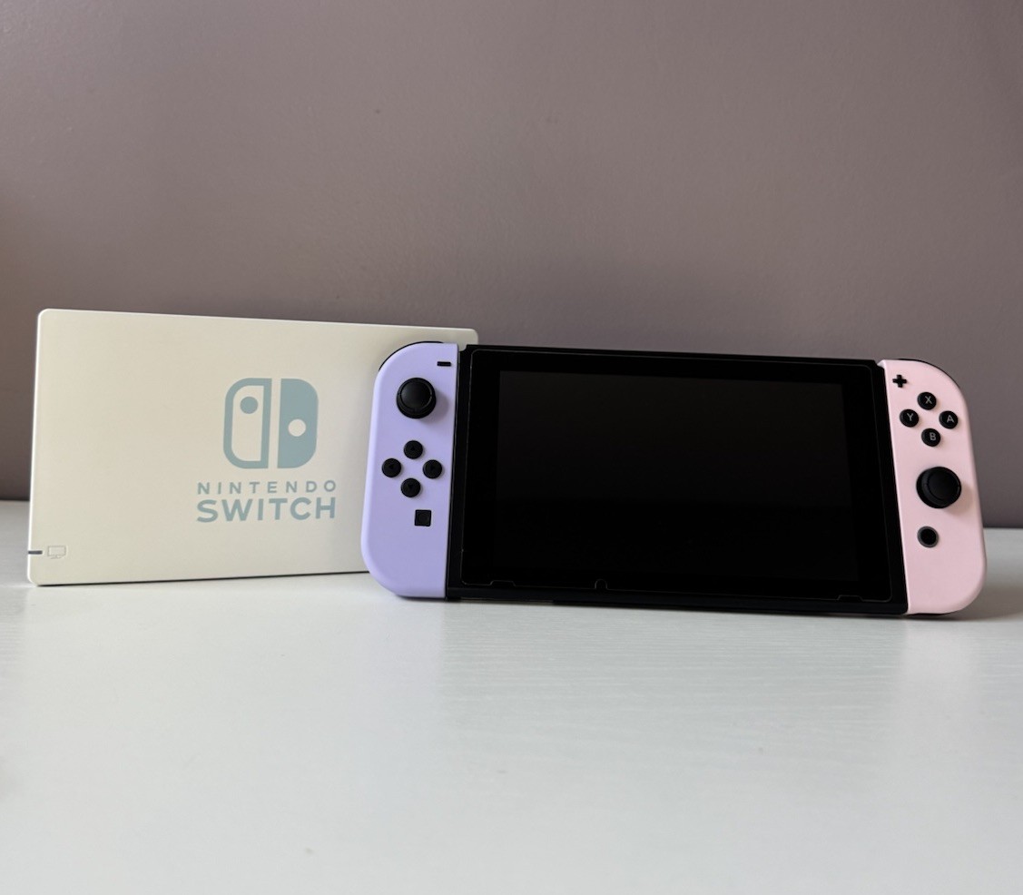 Nintendo Switch Original HAC-001(-01) 32GB Console w/ Extras – Custom ColorWare
