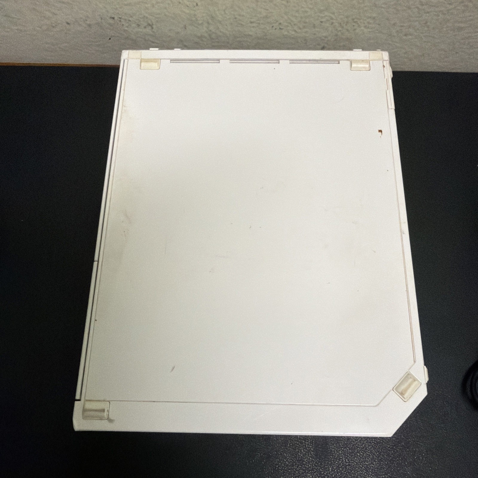 Nintendo Wii RVL-001 Gamecube Console-White w/ Wii Mote and Sensor Bar