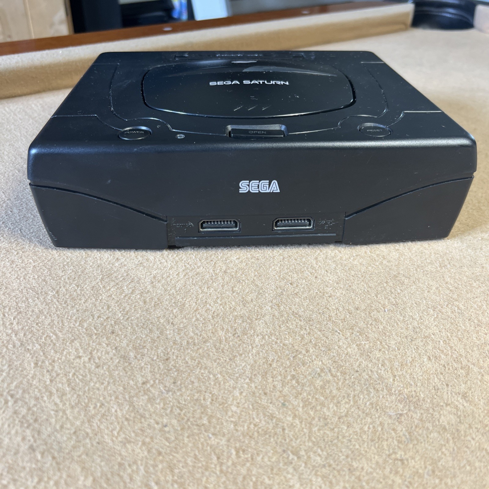 Sega Saturn Complete Bundle — CIB Console, 8 Games, Original Box Vintage 90s