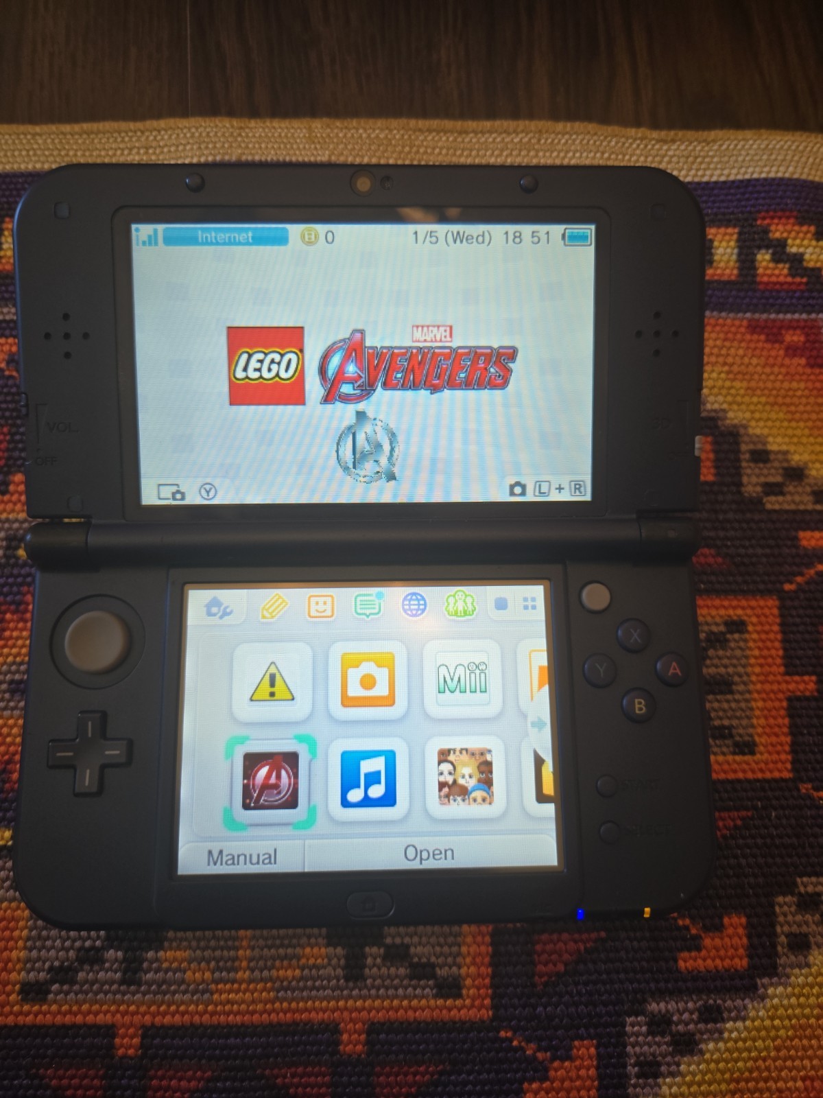 Nintendo New 3DS XL Galaxy Edition w/ 64 Gb SD & Charging Cable READ