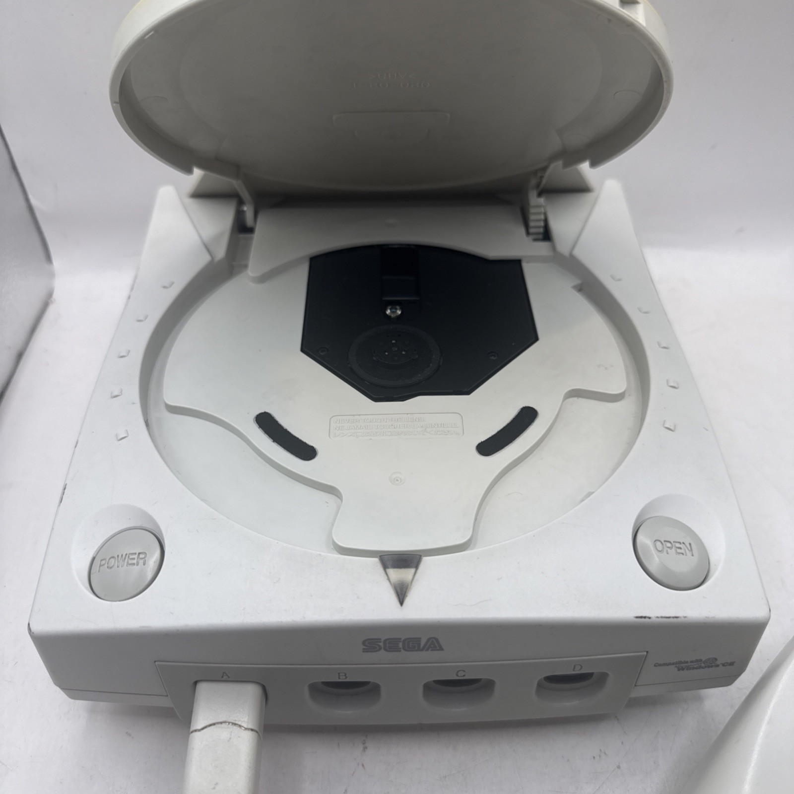 Sega Dreamcast HKT-3020 w/ Controller Tested No Cords Included