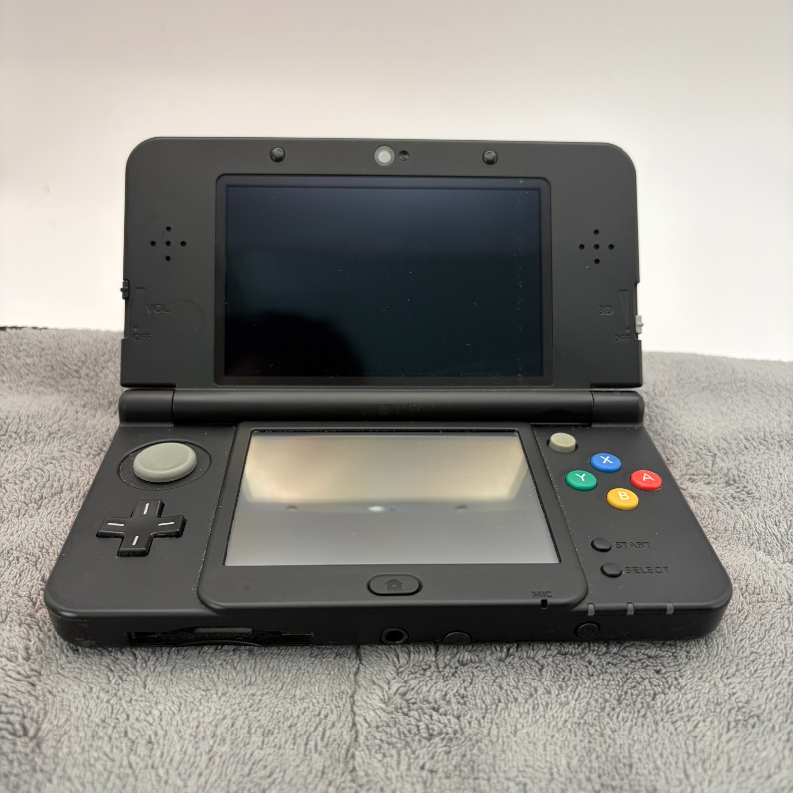 【Excellent5】New Nintendo 3DS Handheld Console Mario Plate KTR 001 From Japan