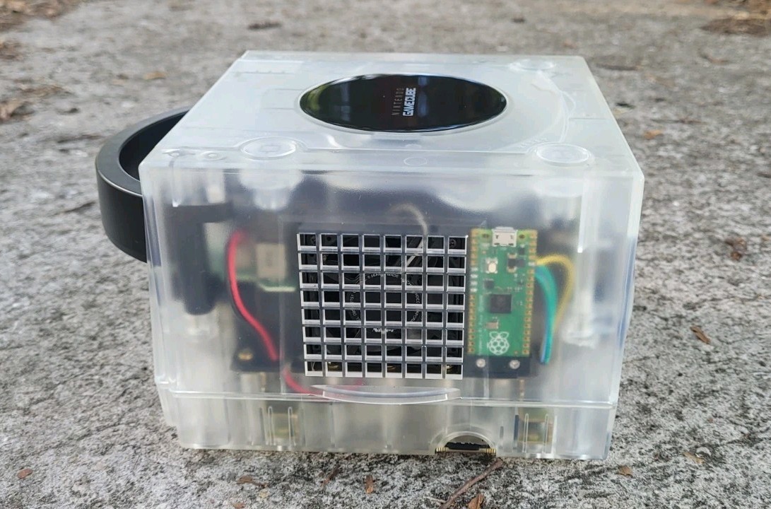 SD Loader Custom Clear REPRODUCTION SHELL Nintendo GameCube DOL-001