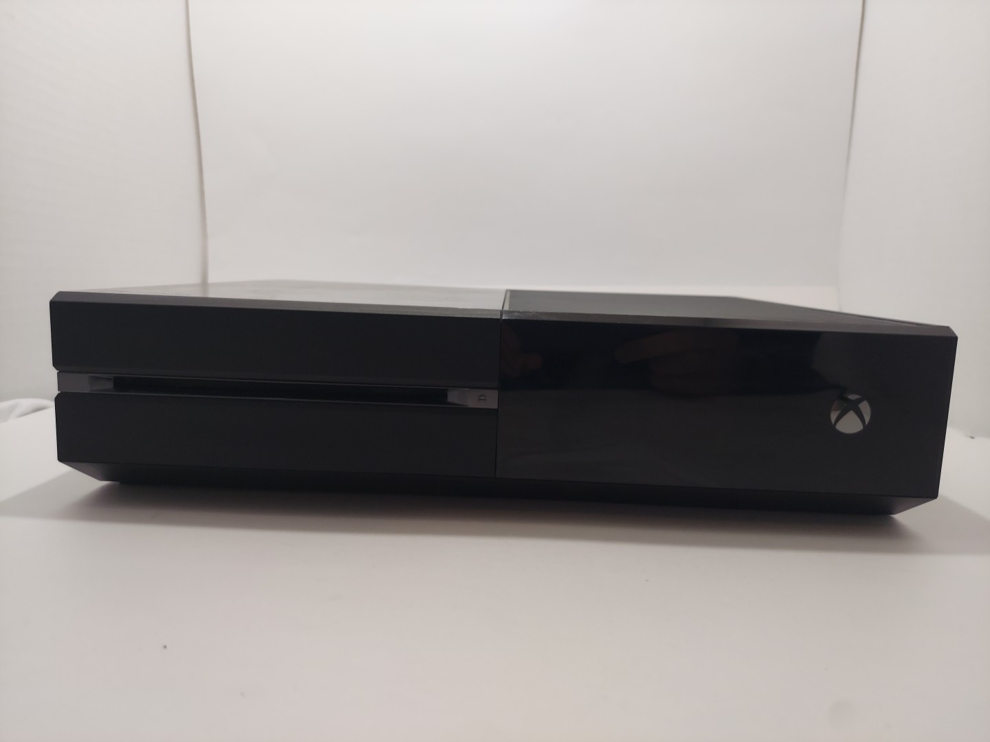 Xbox One 500GB Console Bundle – Controller – Power & HDMI Cord – Tested