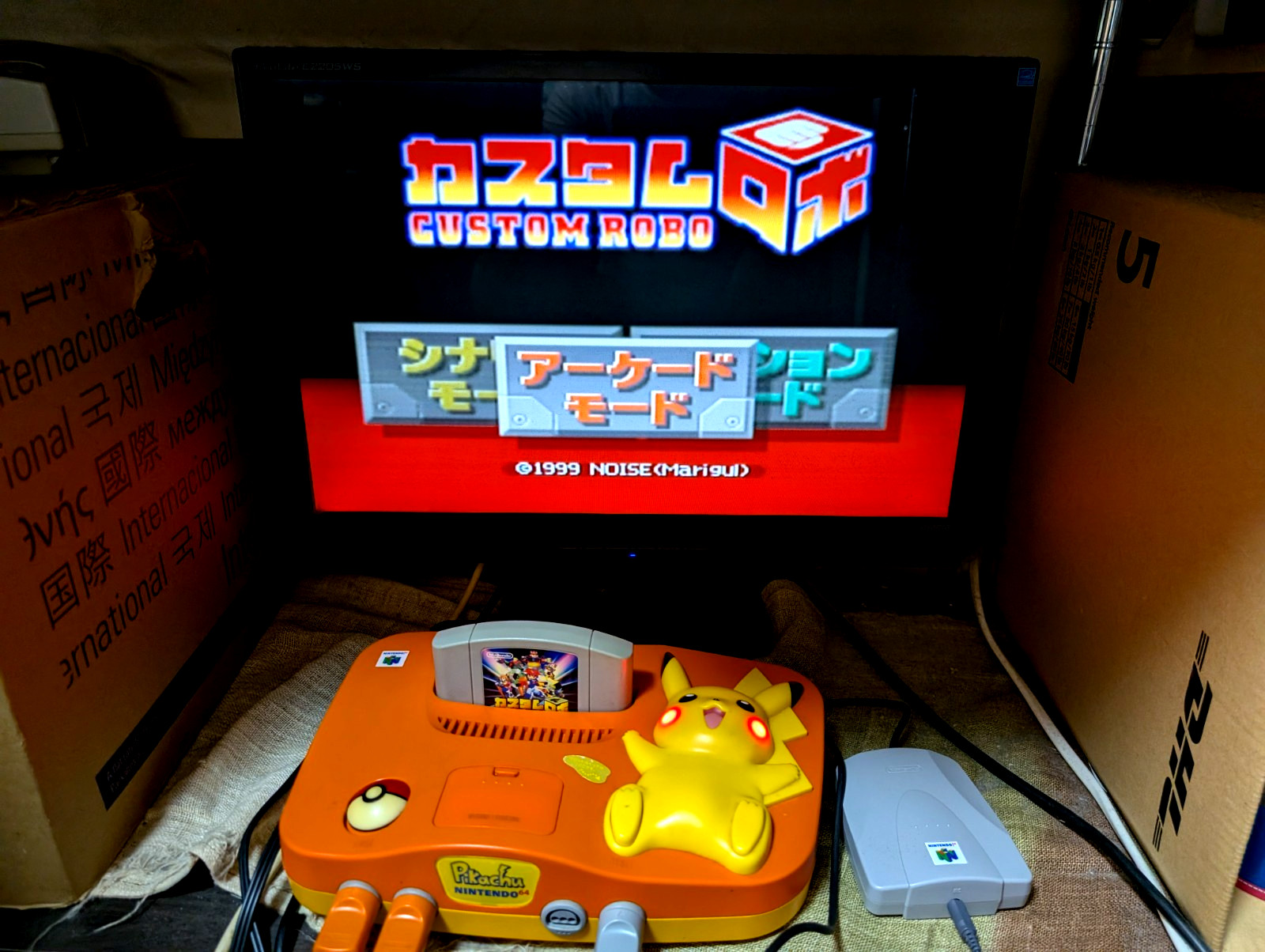 Nintendo 64 Pokemon Pikachu Region Free Console 2Controllers N64 japan
