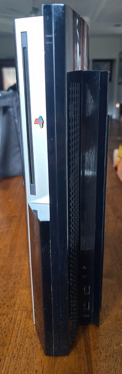 Sony PlayStation 3 Model CECHK01 80 GB – Tested – Disc will not read