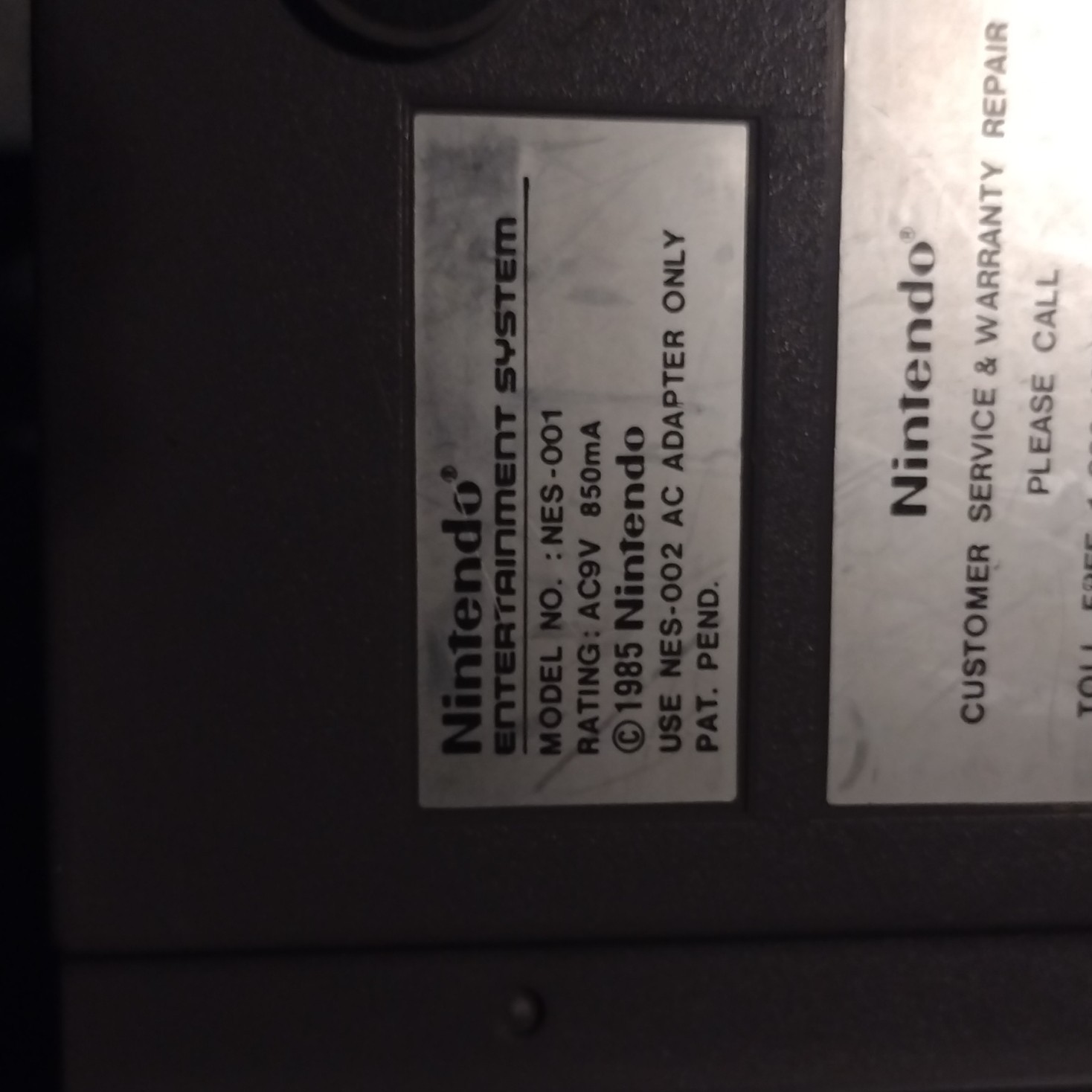 Nintendo Entertainment System NES-001 Gray Home Console RF Connectivity 1985