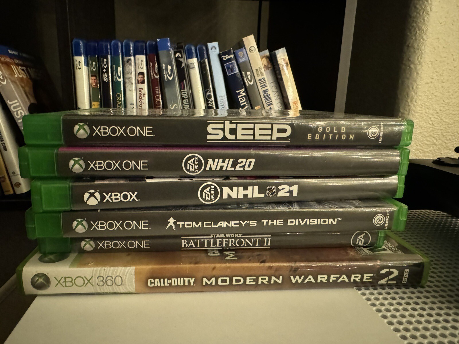 Xbox One S 1TB Console – White With Games