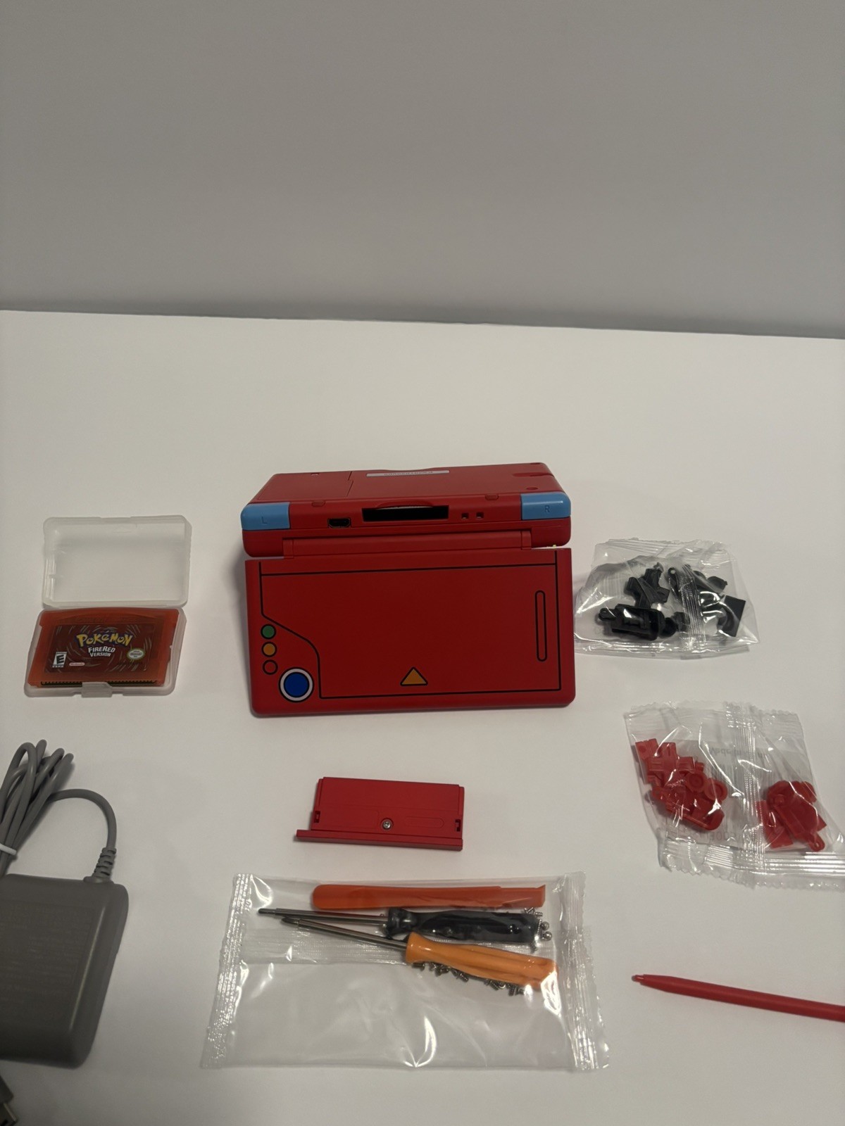 Nintendo DS Lite Pokedex With Charger and Pokemon firered