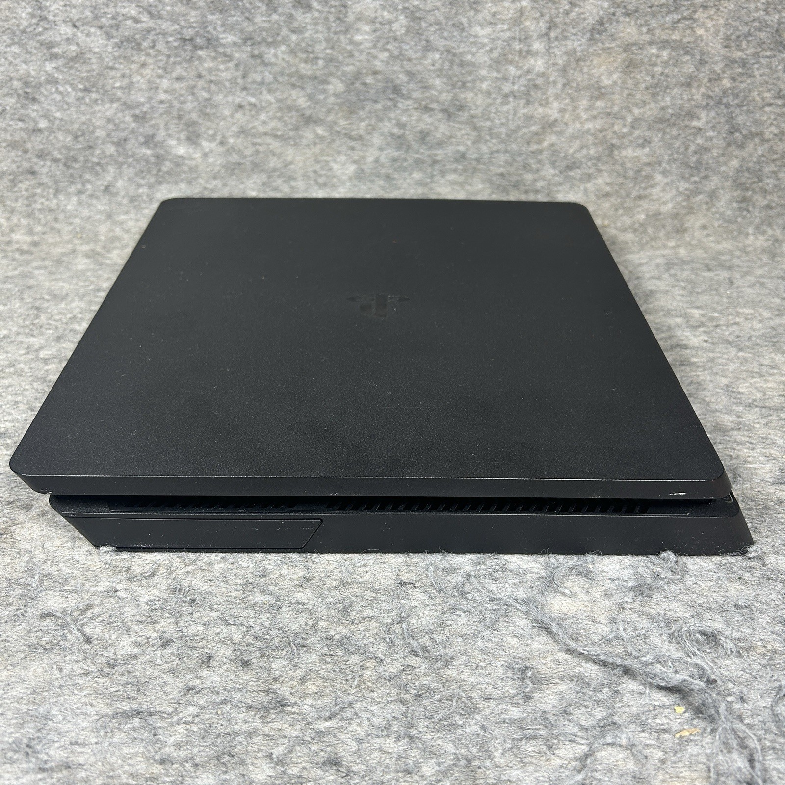 Sony PlayStation 4 Slim 500GB Console CUH-2215A W/ Controller Tested