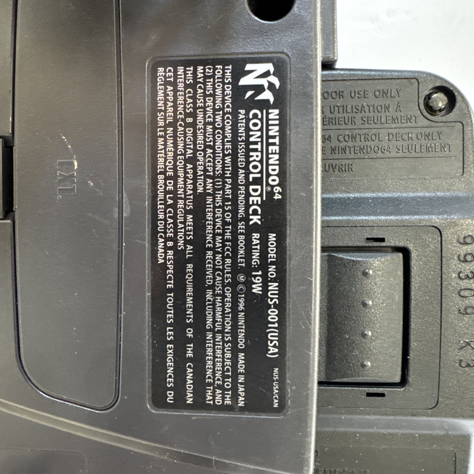 Nintendo 64 System 32MB Home Console – Charcoal Gray