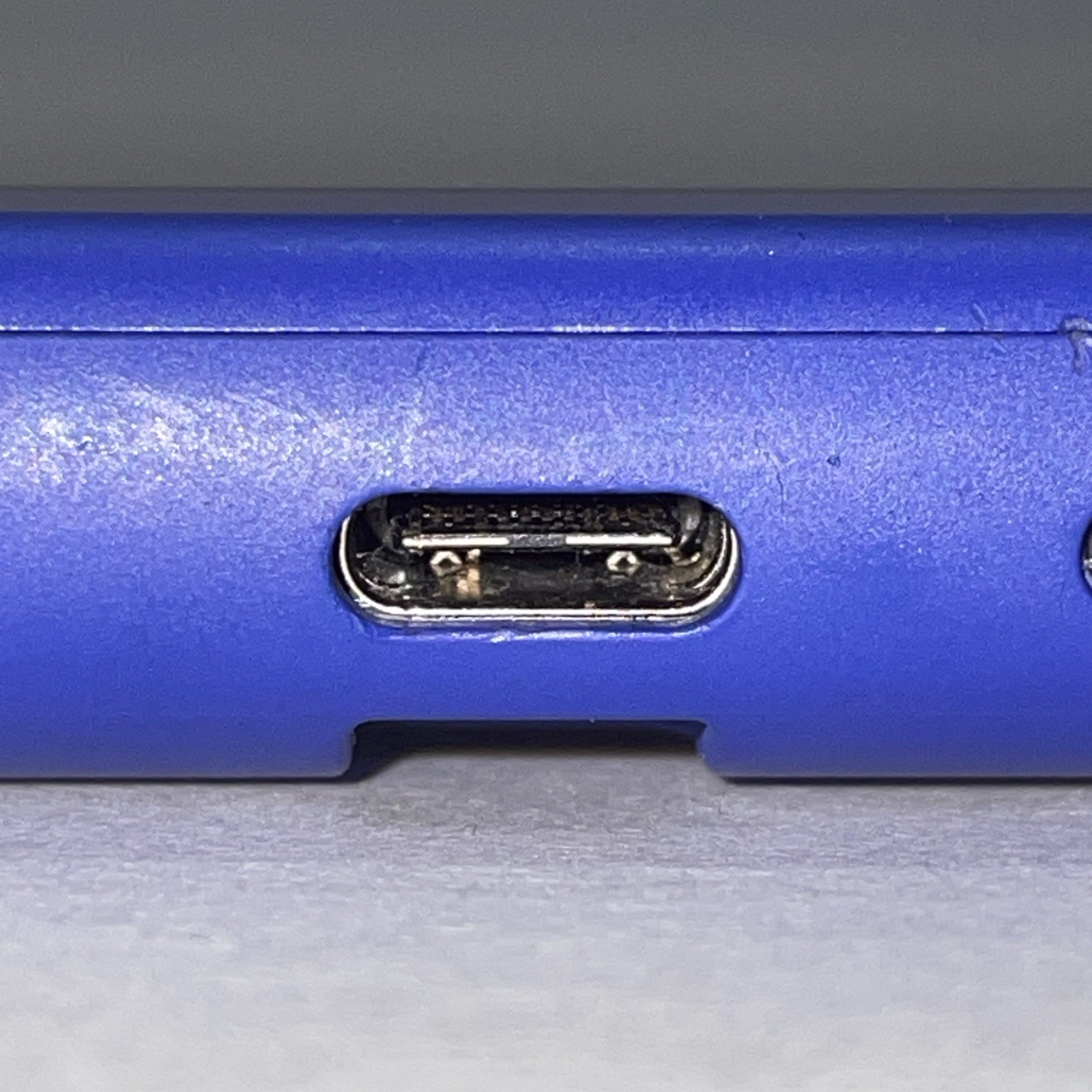 Nintendo Switch Lite HDH-001 Handheld Console 32GB Blue DAMAGED CHARGING PORT