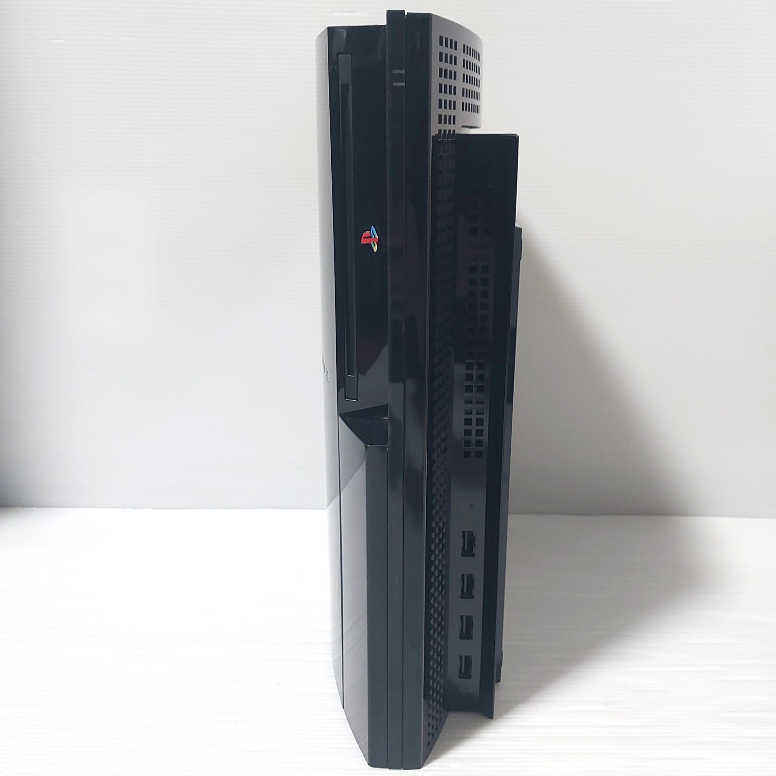 SONY PlayStation3 PS3 FAT 20GB BACKWARDS COMPATIBLE CECHB00 Japanese console