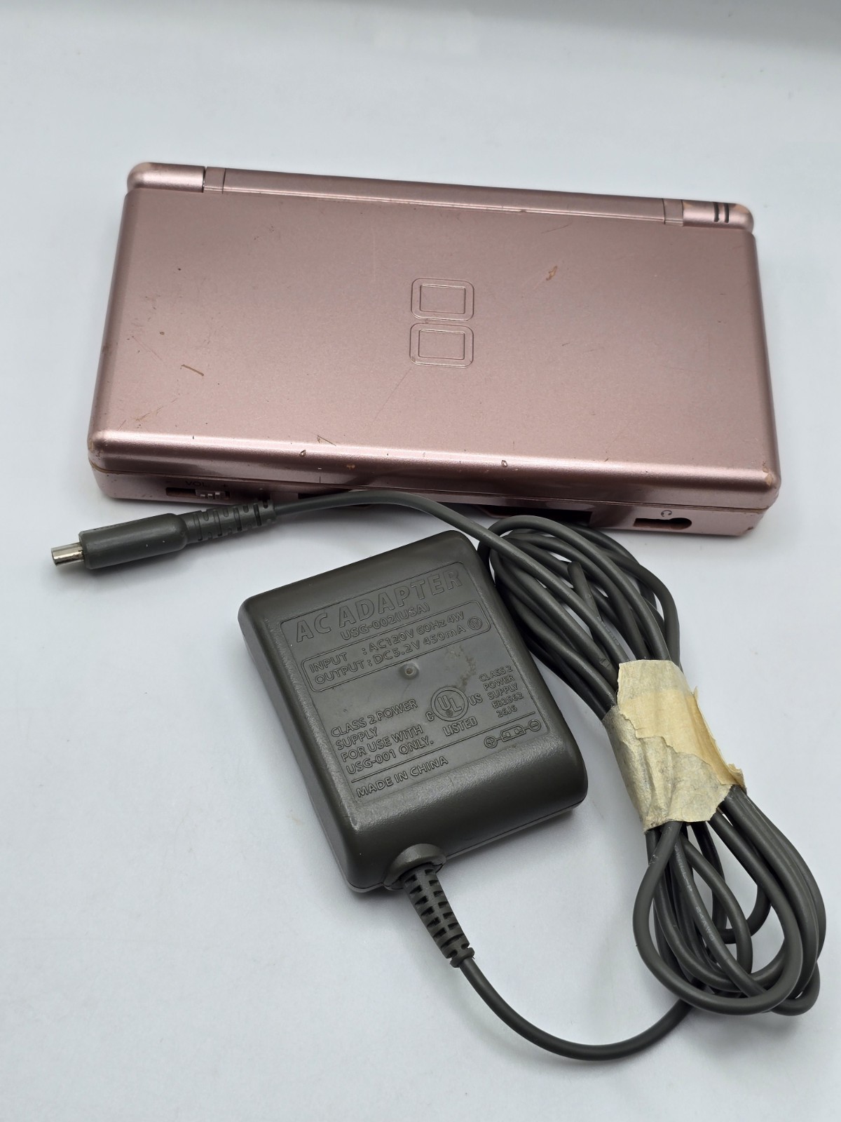 Nintendo DS Lite USG-001 Console Metallic Rose Console w/Charger – TESTED