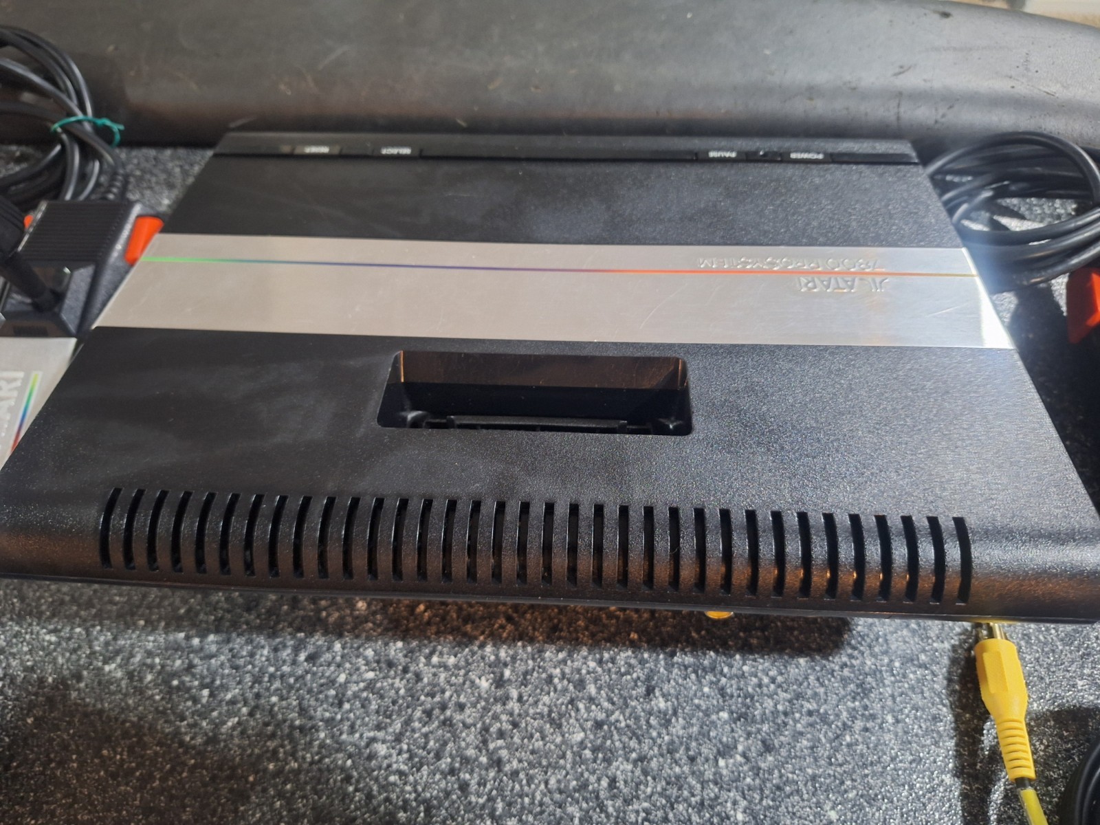 Atari 7800 Console Prosystem Bundle Controllers Games AV Composite Mod! TESTED