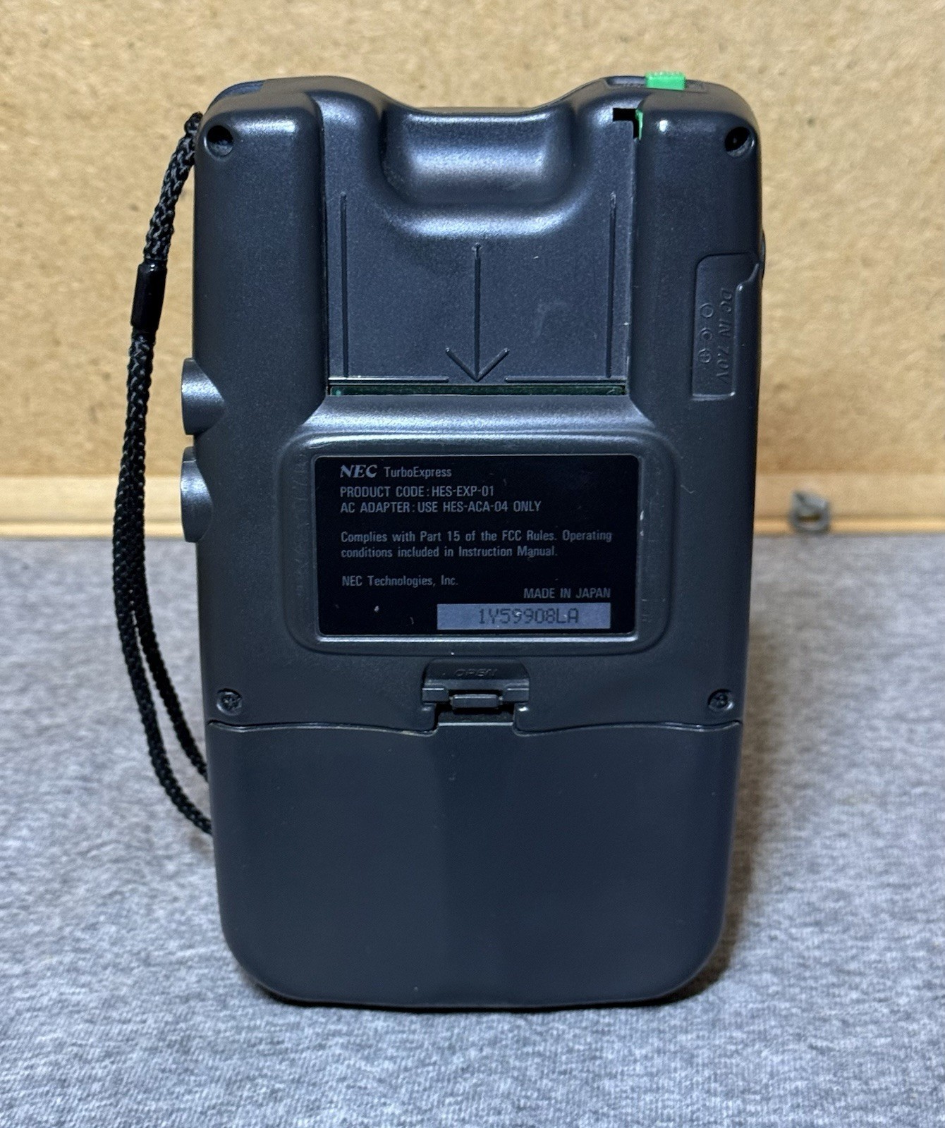 NEC Turbo Express Turbo 16 Grafx Handheld Console HES-EXP-01 Please Read