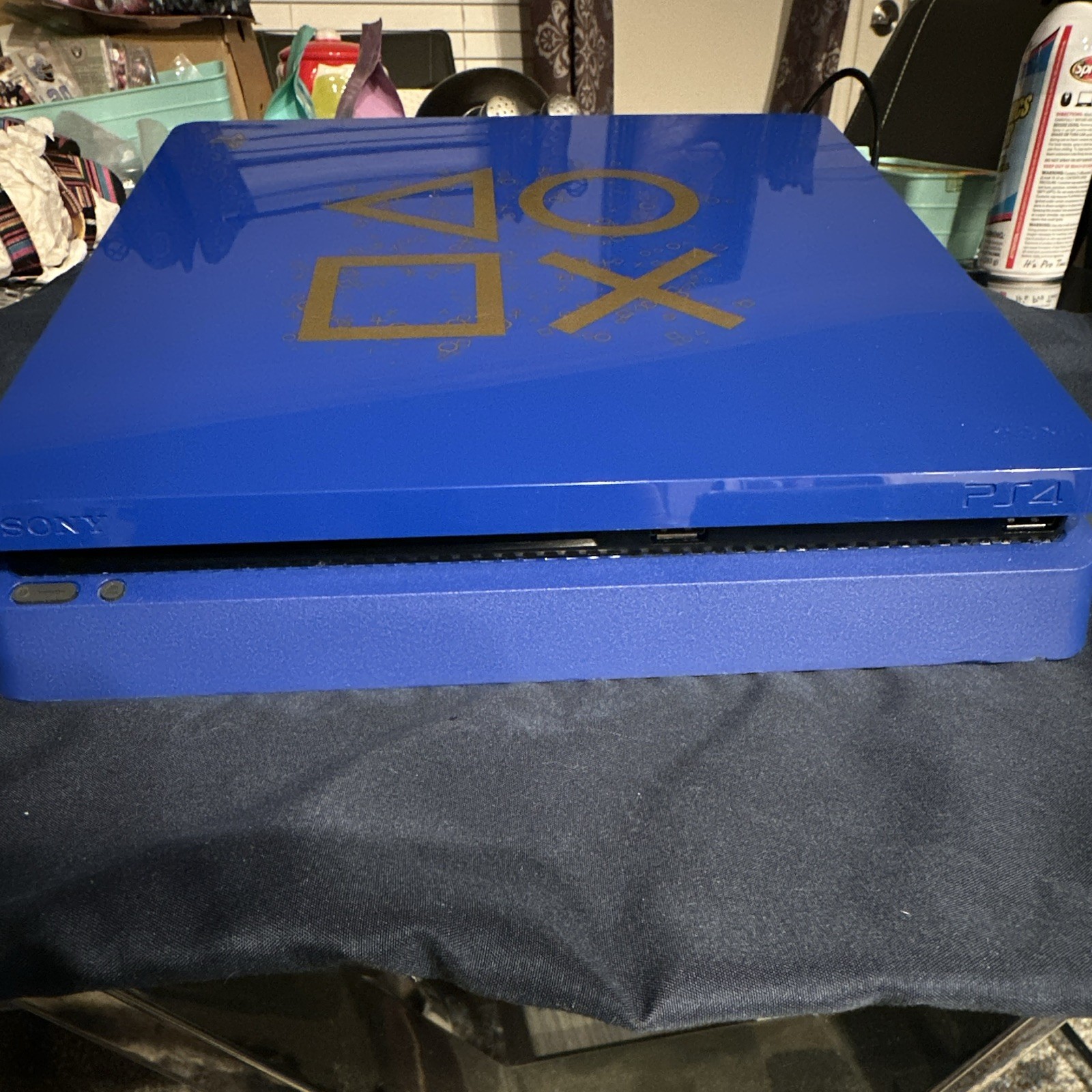 Sony PlayStation 4 days of Play Limited Edition Slim Blue.