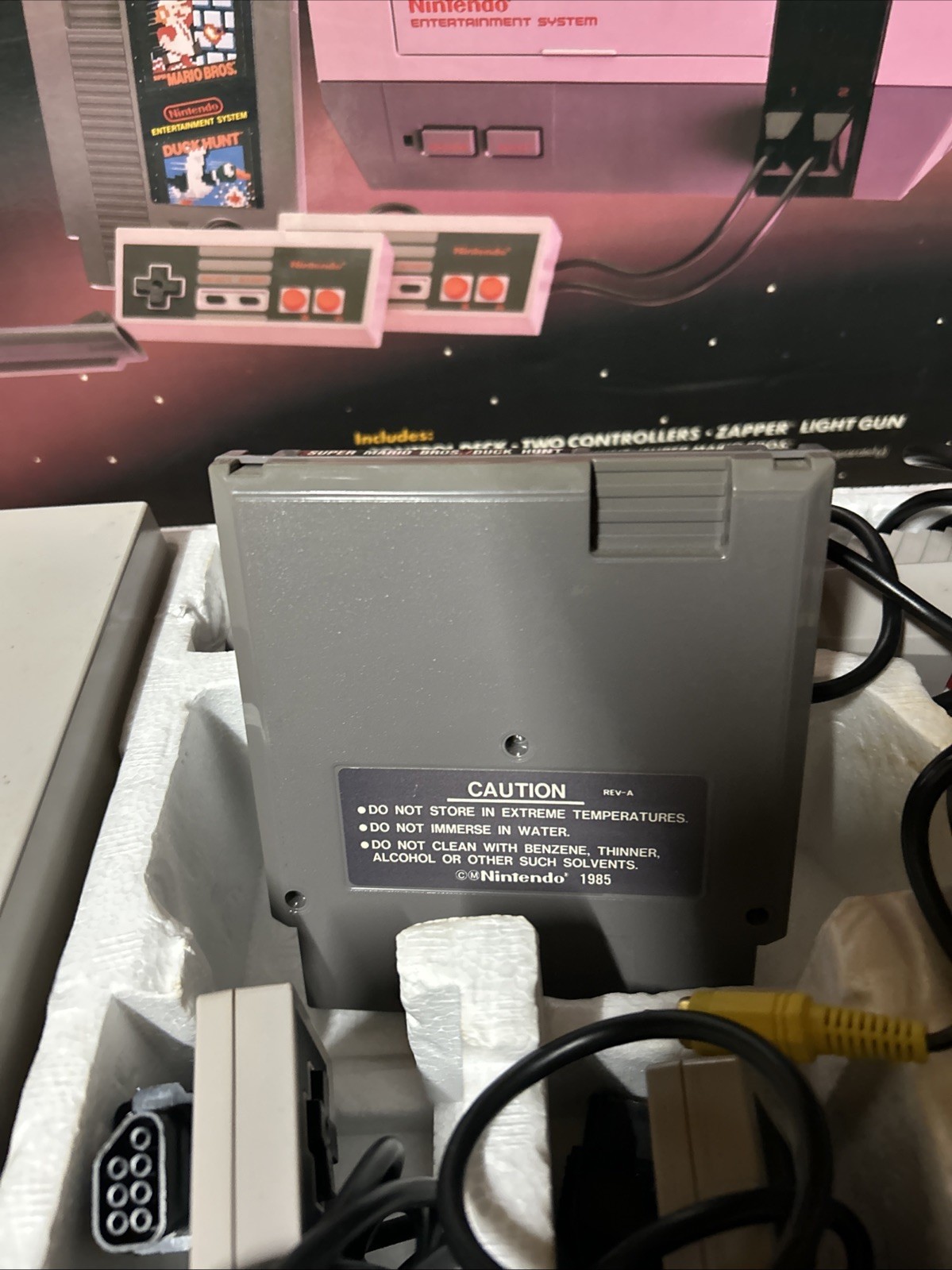 RARE Nintendo NES Action Set ConsoleNES-001 CIB With Boxed Punch Out!