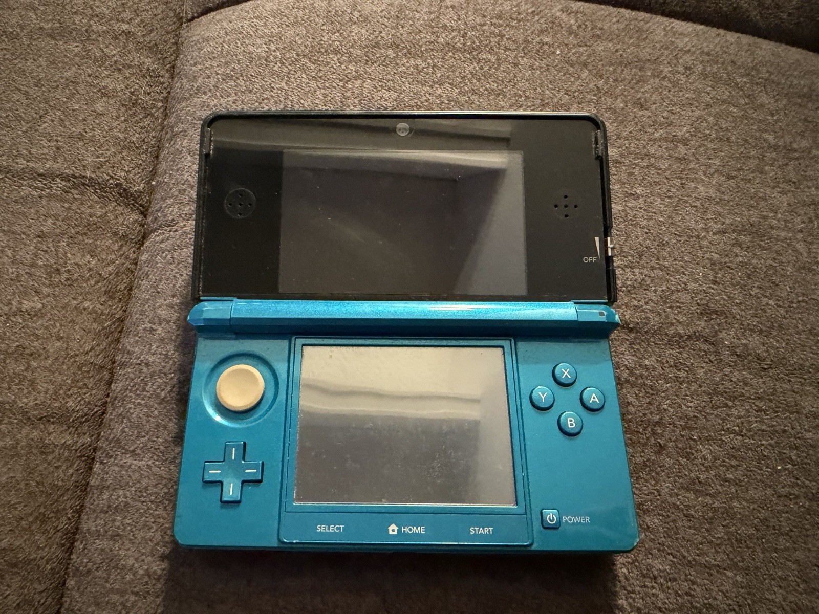 Nintendo 3DS Handheld System – Aqua Blue For Repair
