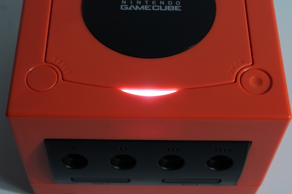 Nintendo Gamecube Console Warm Red x Black White LED NTSC-U/C US DOL-001 AC AV