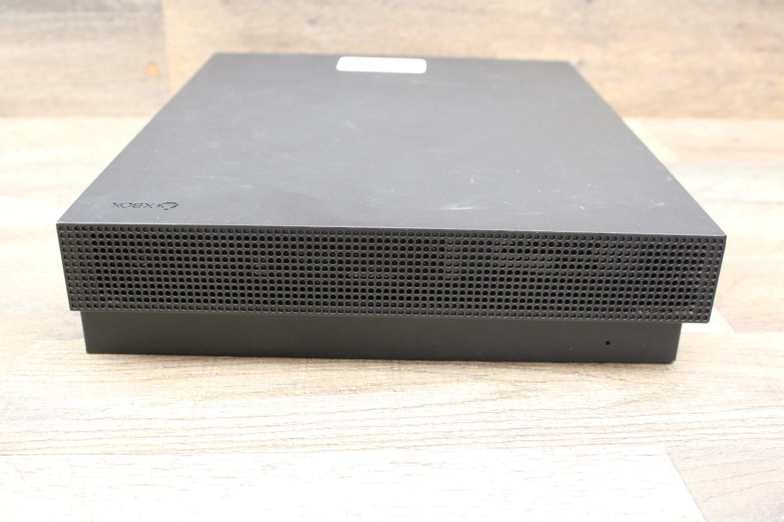 Microsoft Xbox One X 1TB Console only (Model 1787) Won’t Read Disc, For Parts
