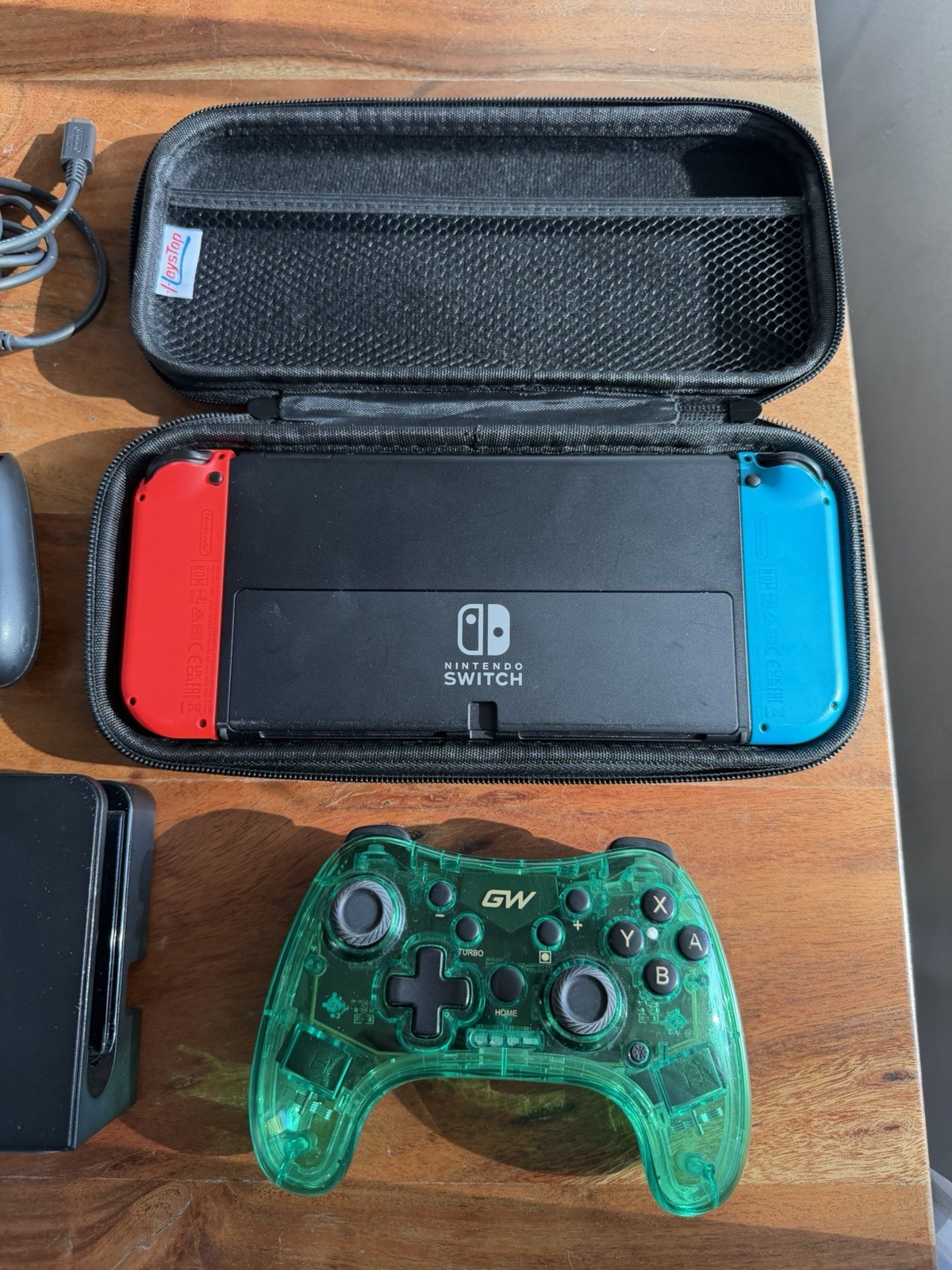 Nintendo Switch OLED Model Neon Red/Blue Joy-Con HEG-001 128 GB Extra Controller