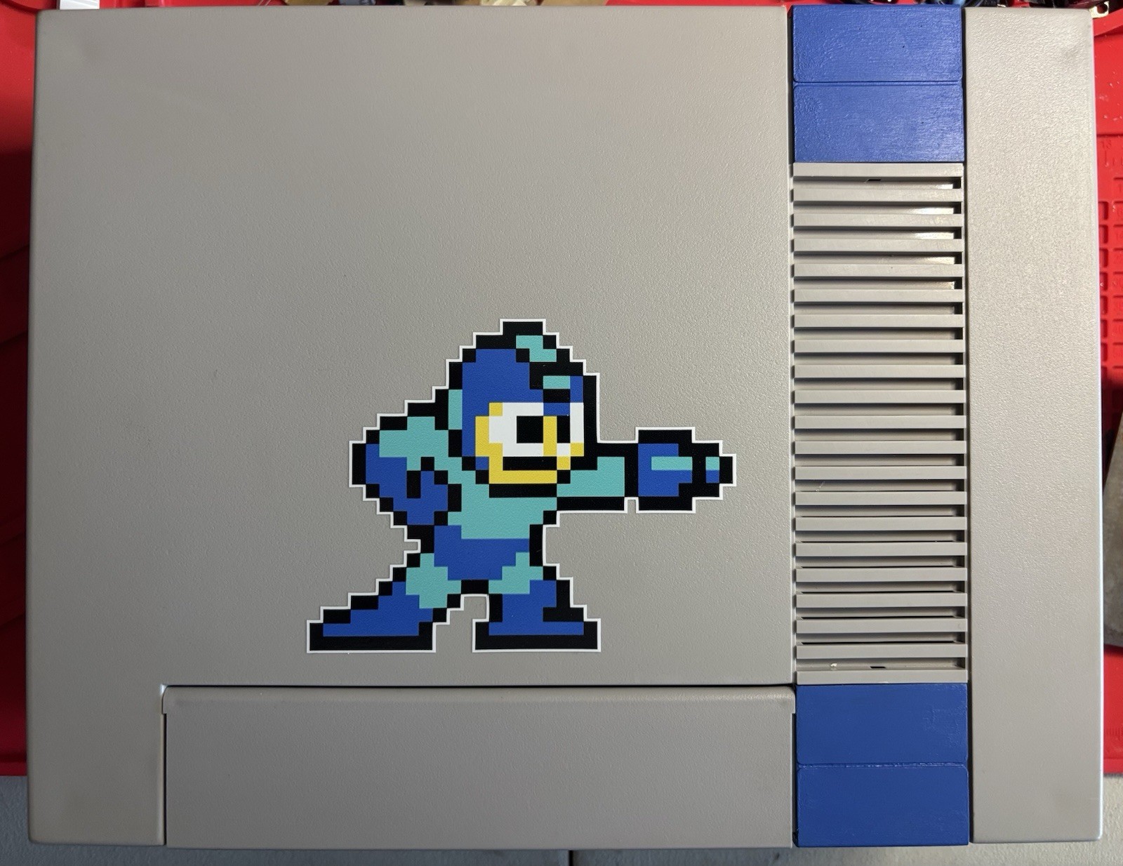 Custom Mega Man NES Nintendo Console NES-001 – Recapped, New VR, EXTRA CLEAN