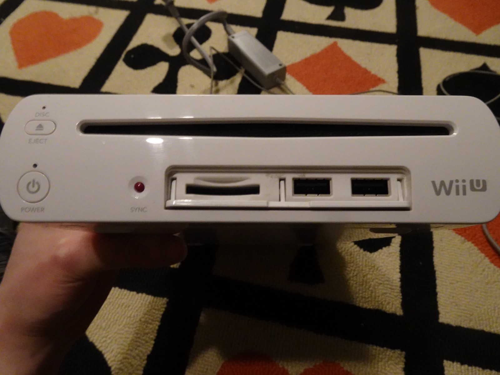 Working Nintendo Wii U 8GB Console and Handheld Pad WHITE WUP-001(02) w/Games