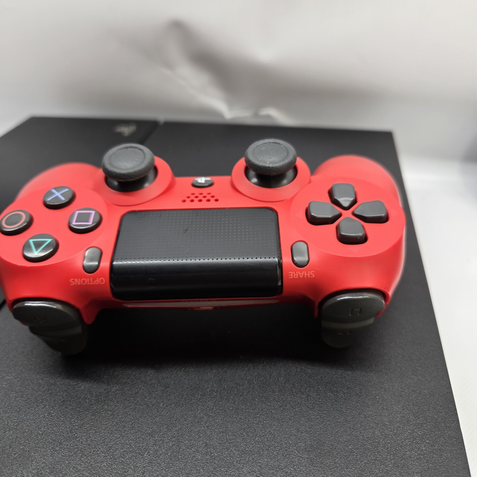 Sony PlayStation 4 PS4 CUH-1115A 500GB Black Console Bundle Skyrim Cords Control