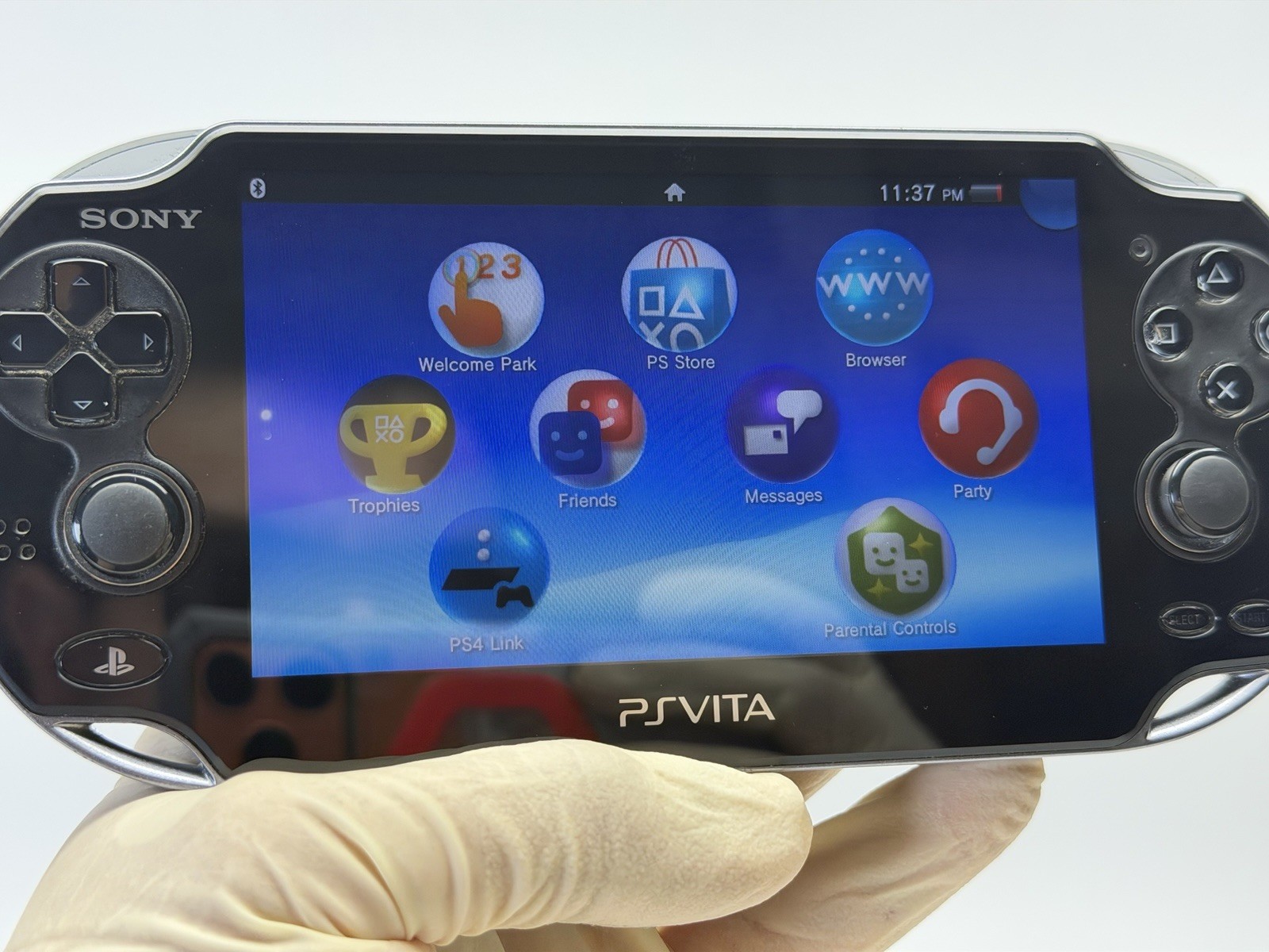 PlayStation PS Vita OLED PCH-1001 Bundle, Cradle Games Memory Card PCH-ZCL1